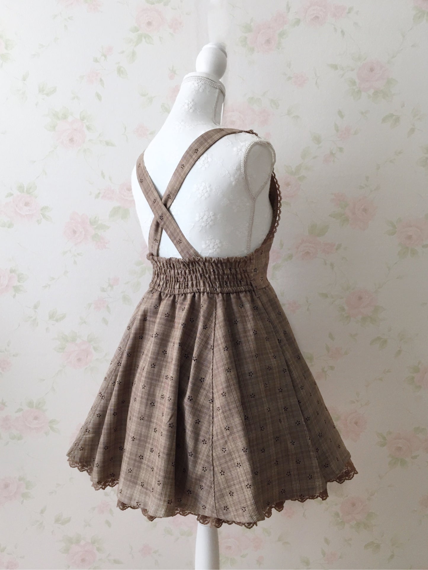 LIZ LISA Checked Rose Button Jumper Skirt