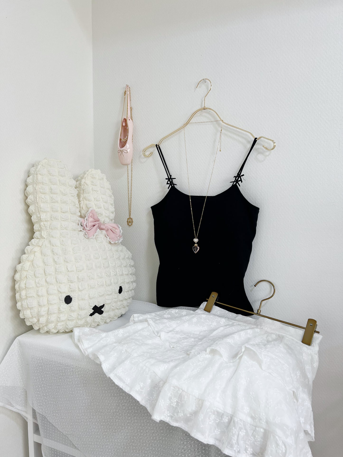 (24 Hours Sale) Petite Bow Strap Camisole With Cup (Black)