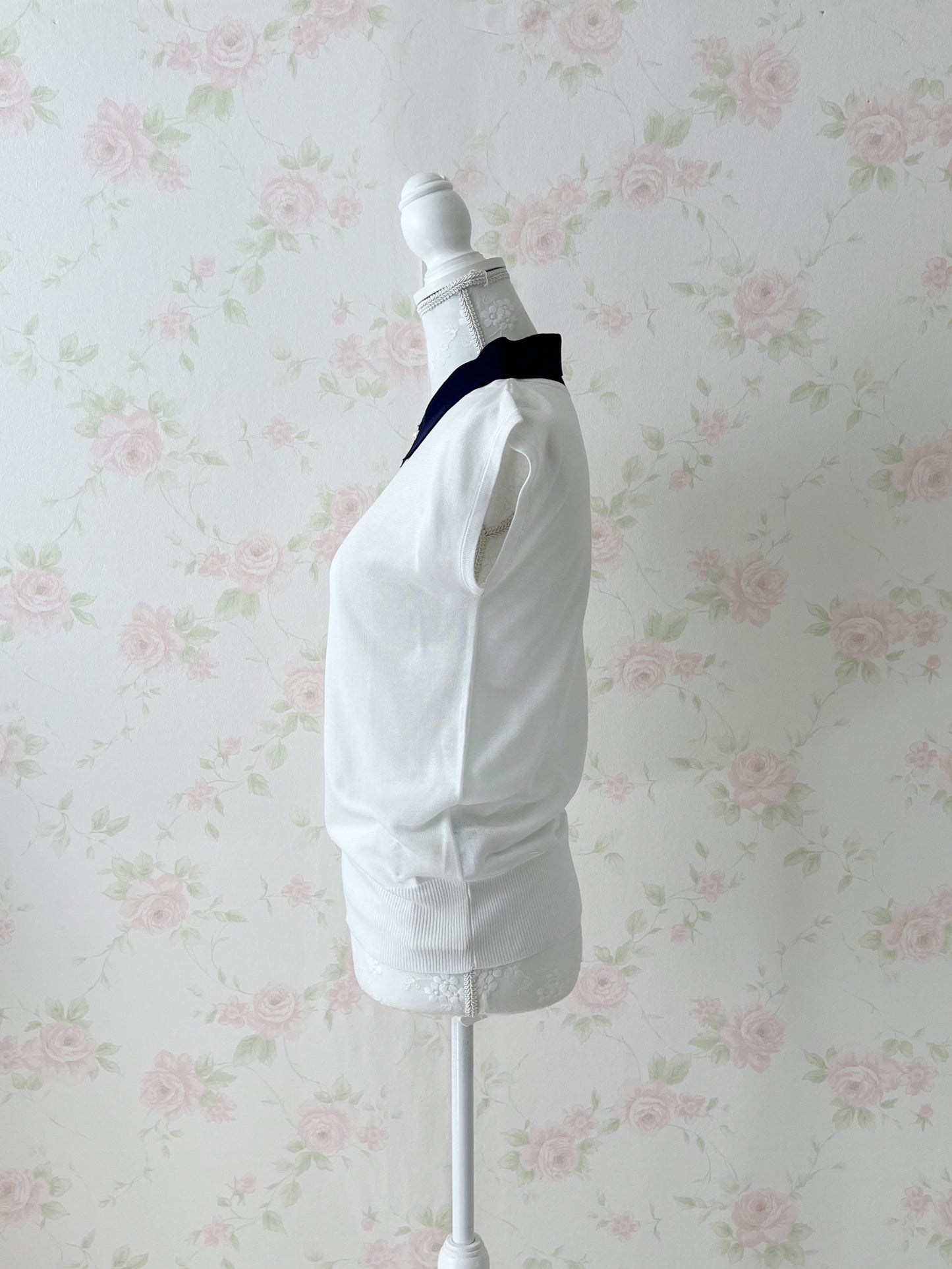 Preppy Collar Pearl Top (White)