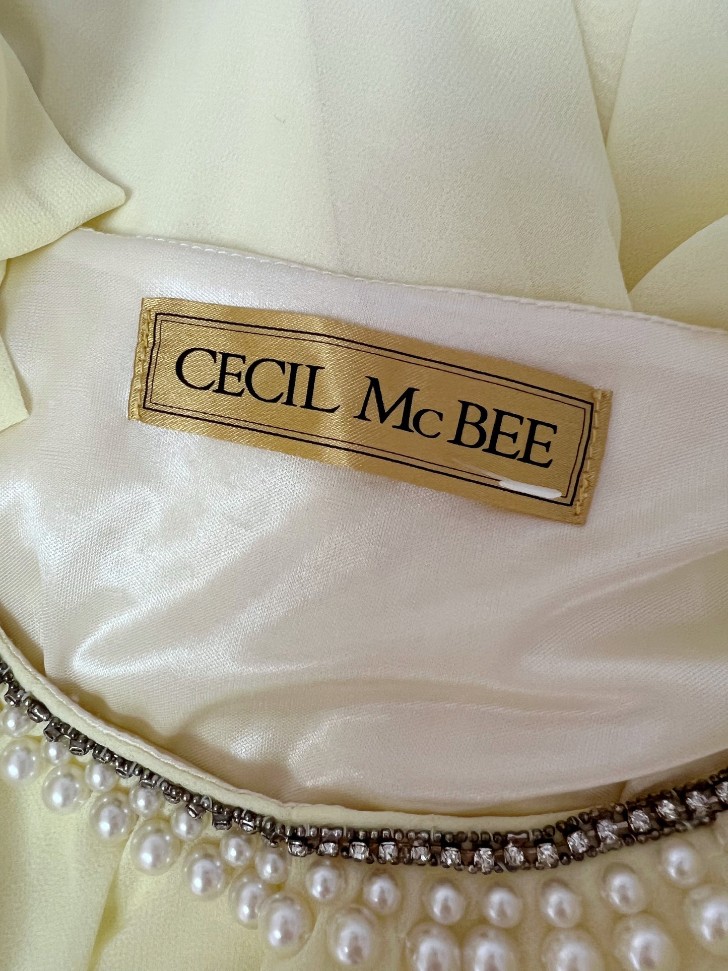 CECIL McBEE Tiered Tunic Top (Yellow)