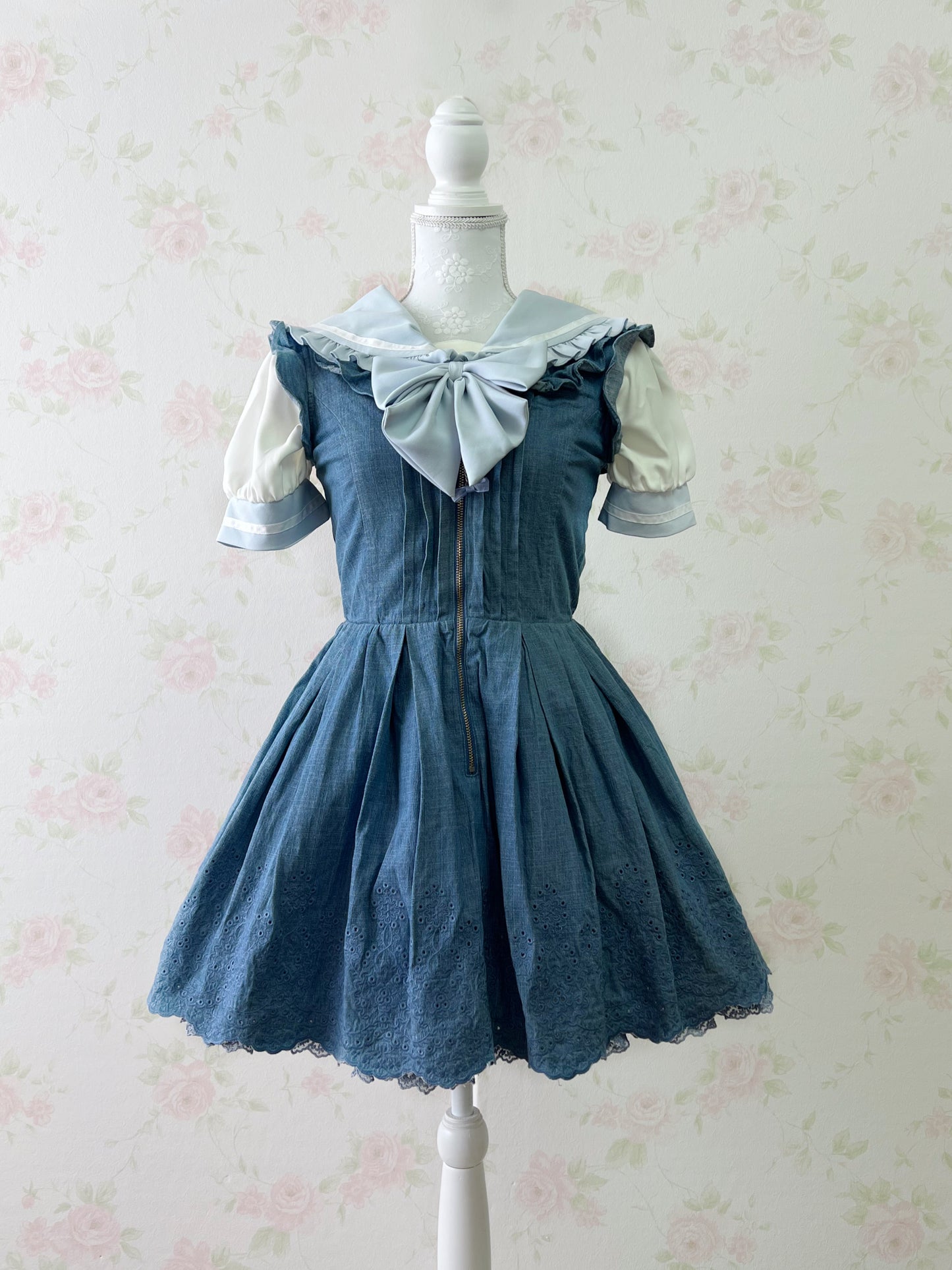 Cinnamoroll Sailor Bunny Collar Logo Embroidery Shirt