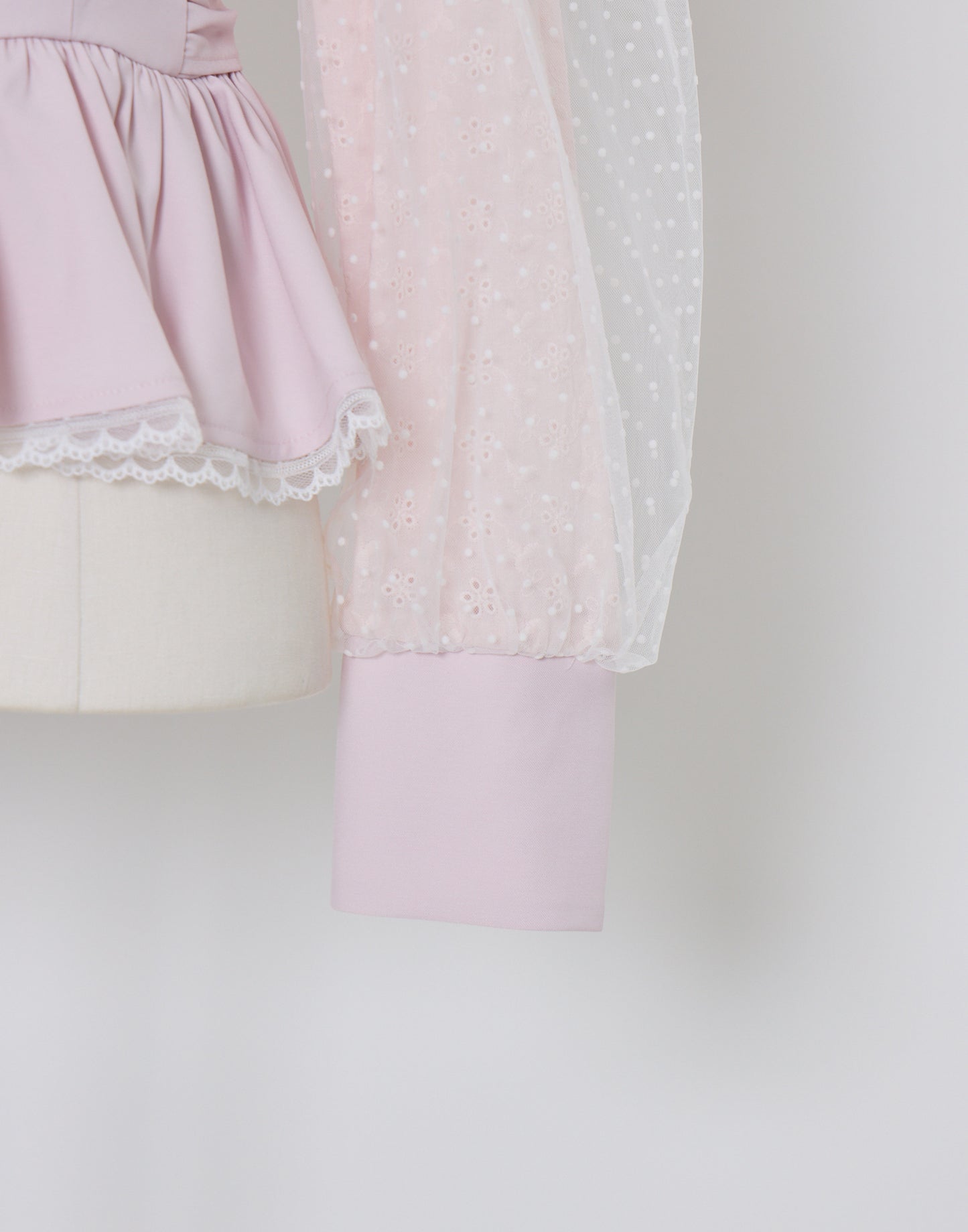 (Pre-order) mellfy memory Sugar Lace Puff peplum Blouse