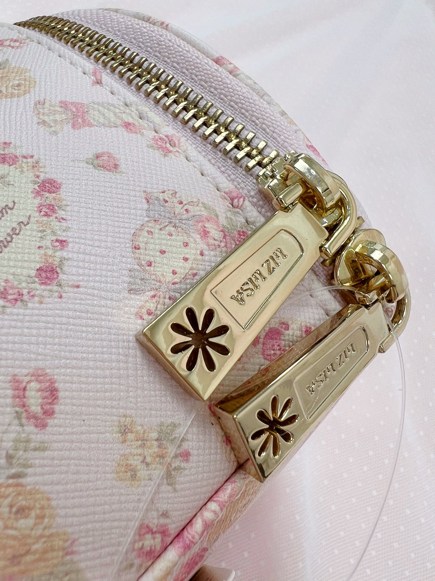 LIZ LISA Candy Rose Vanity Pouch