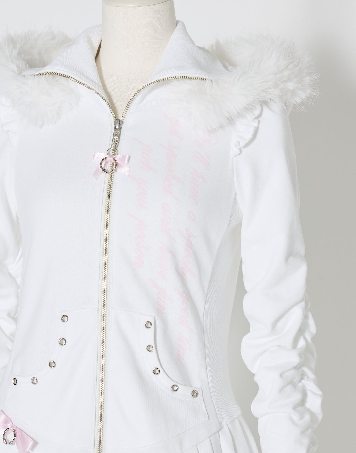 AVENCHUMU Pleated devil zip hoodie