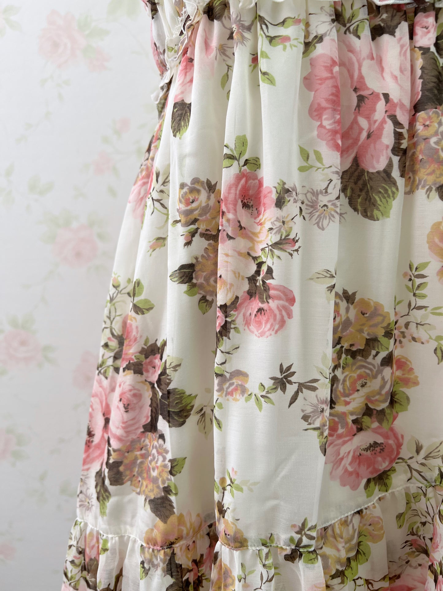 (11% OFF) L'EST ROSE Triple Bow Chiffon Floral Dress