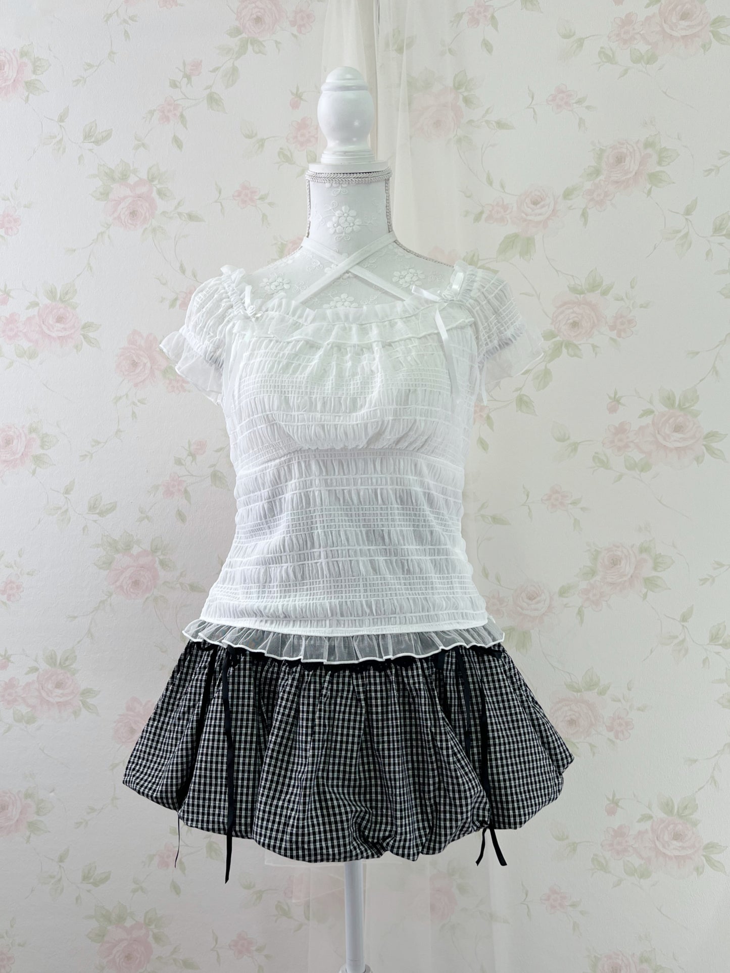 axes femme Side Ribbon Cross String Top (White)