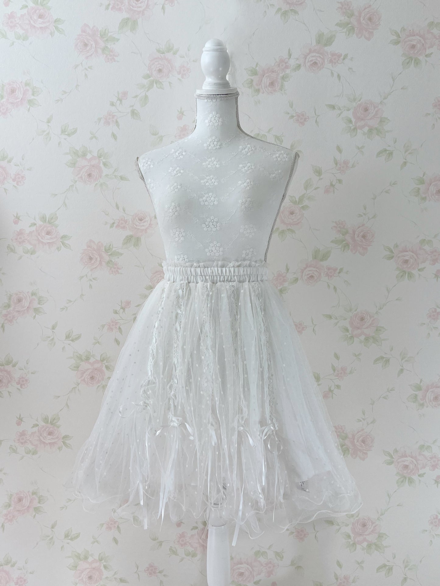 mille fille closet Tulle Ribbon Skirt (White)