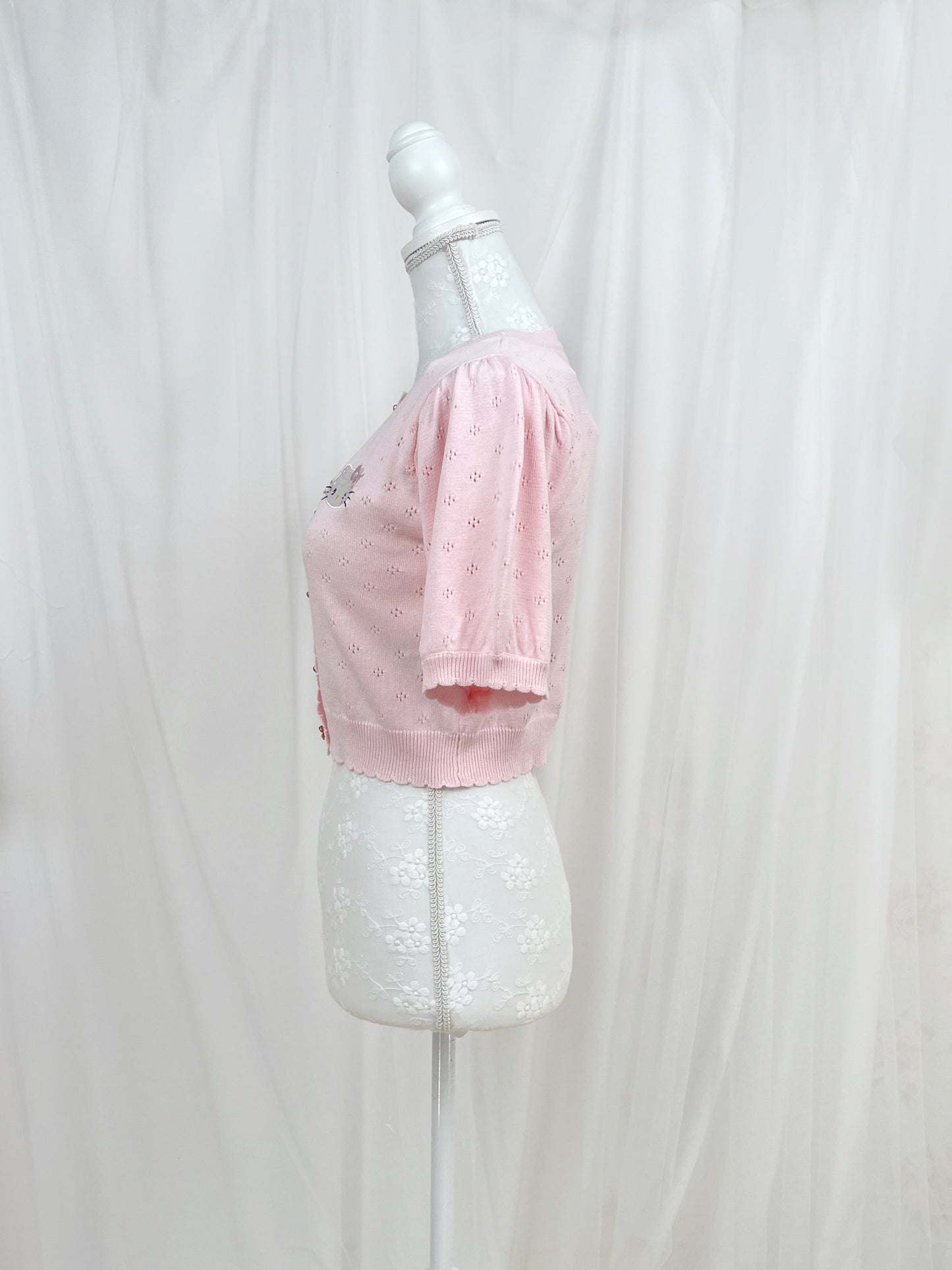 (15% OFF) MAJESTIC LEGON Hello Kitty Cardigan (pink)