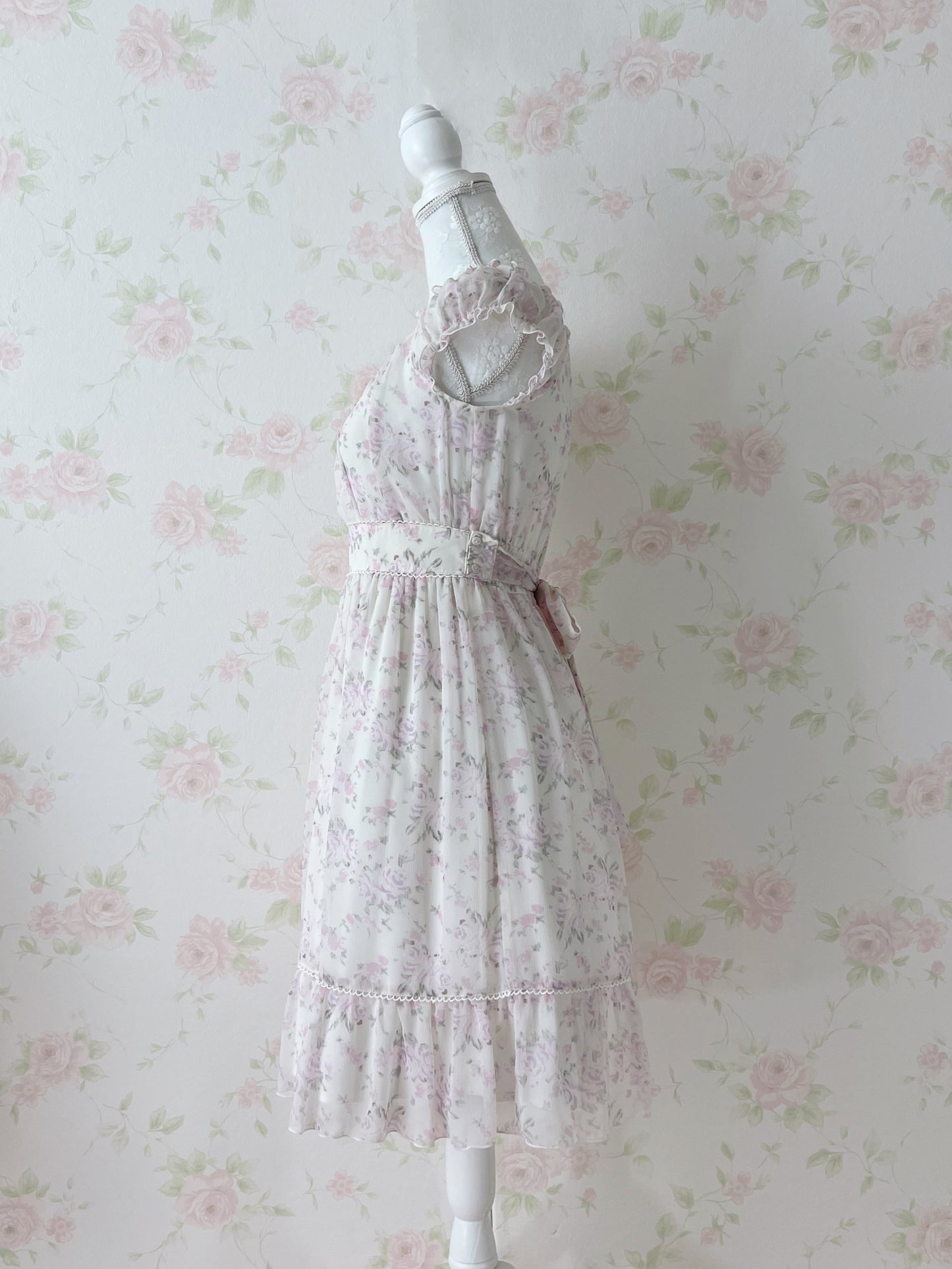L’EST ROSE Soft Rose Chiffon Dress (Light Pink)