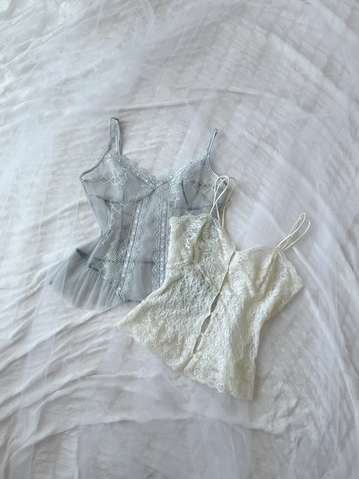 <30%OFF> Triumph Tulle Tiara Laced Up Camisole
