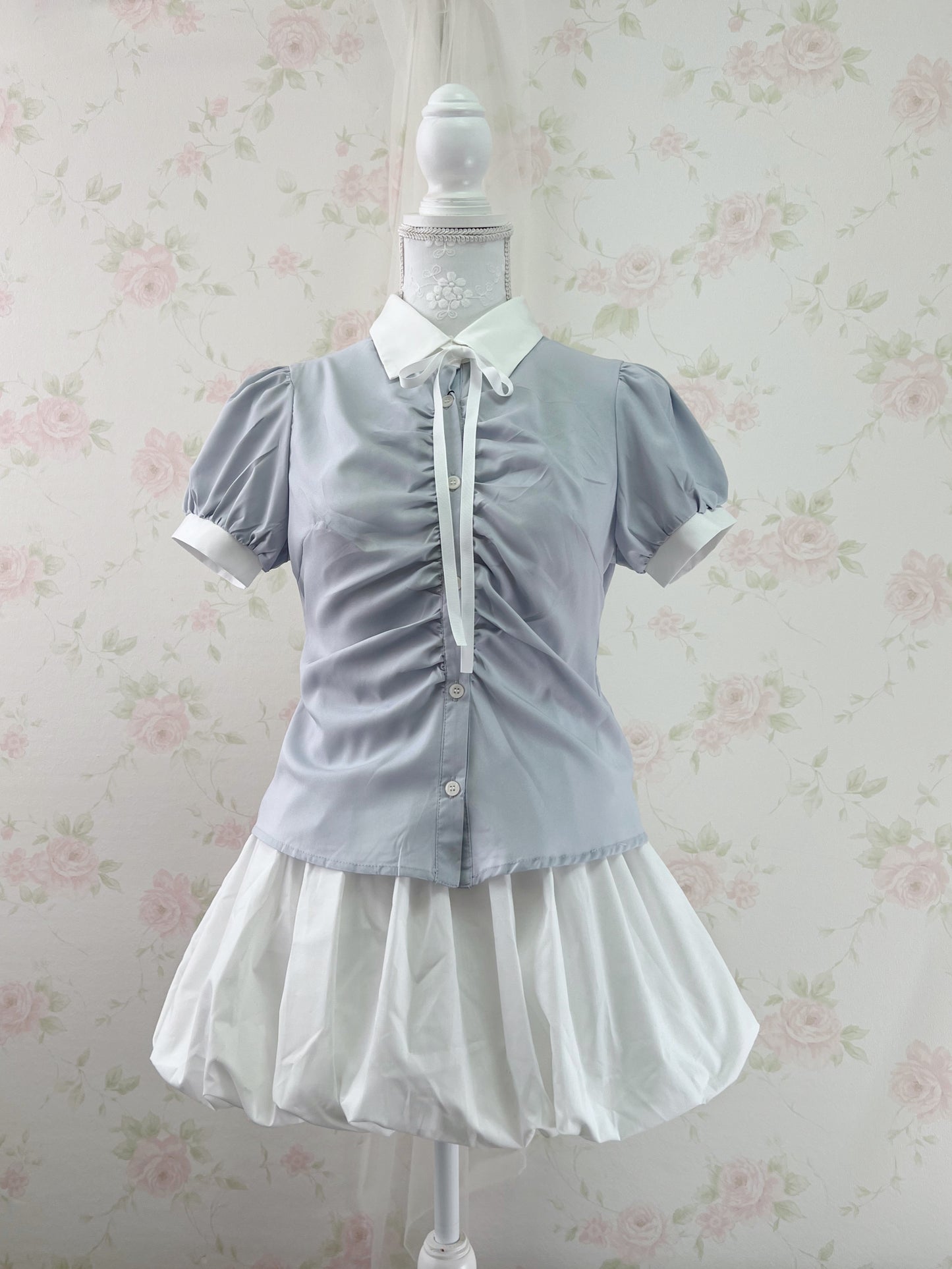GRL Bicolor Puff Sleeved Blouse (White)