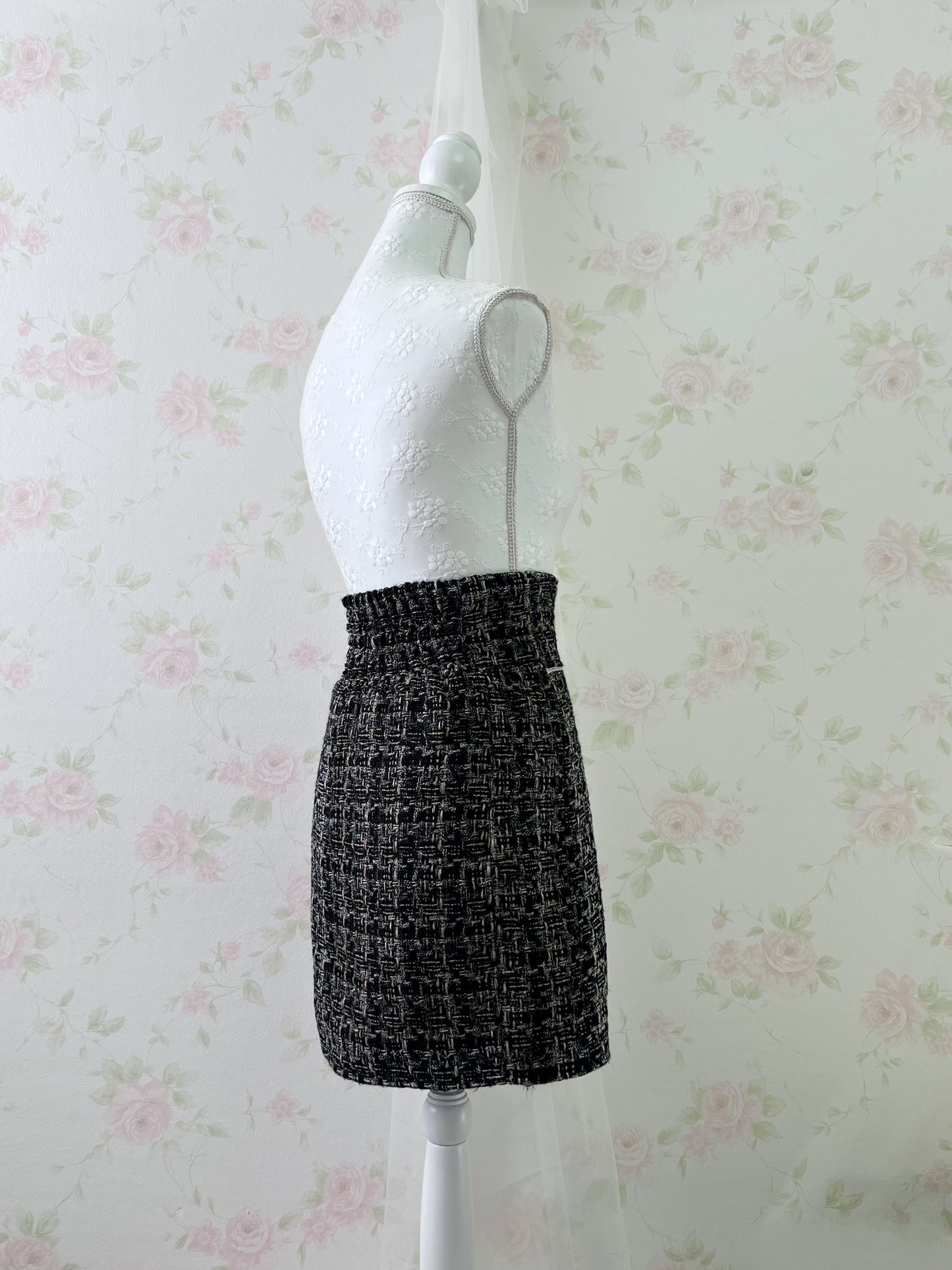 LIP SERVICE Tweed Gyaru Tight Skirt (Black Mix)