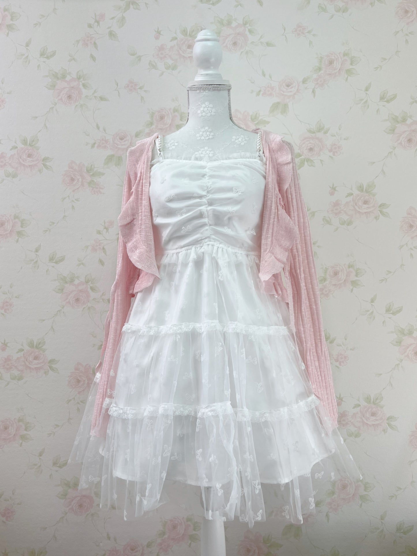 Ank Rouge Bow Patterned Pearl Strap Dress (Pure White)