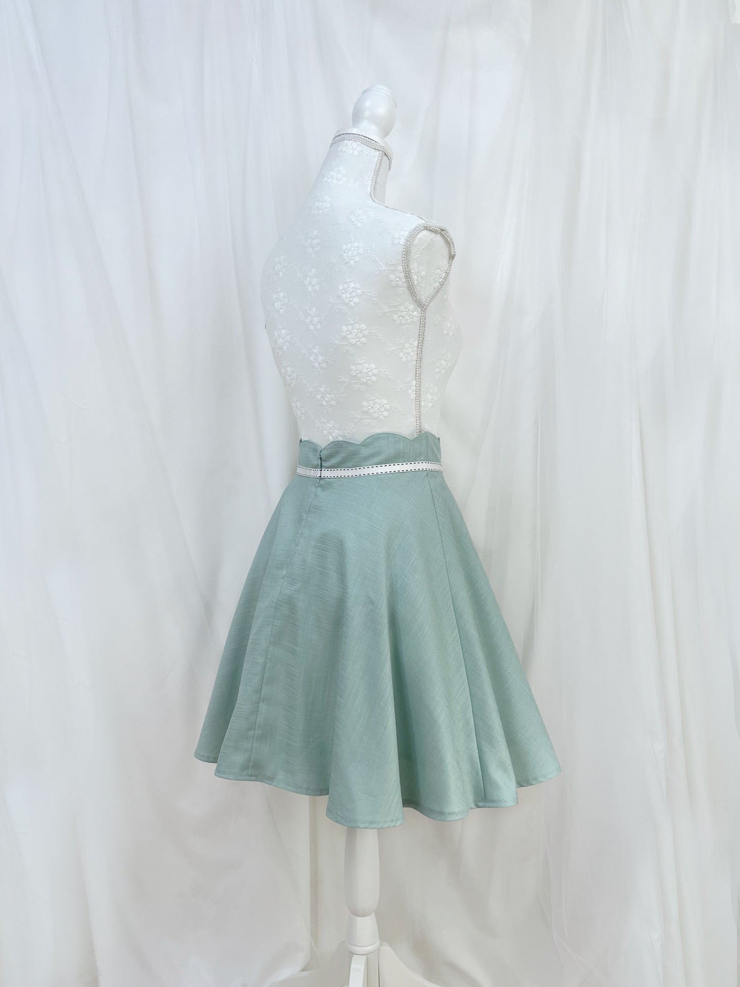 PATTERN Waist Bow Flair Skirt (Green)