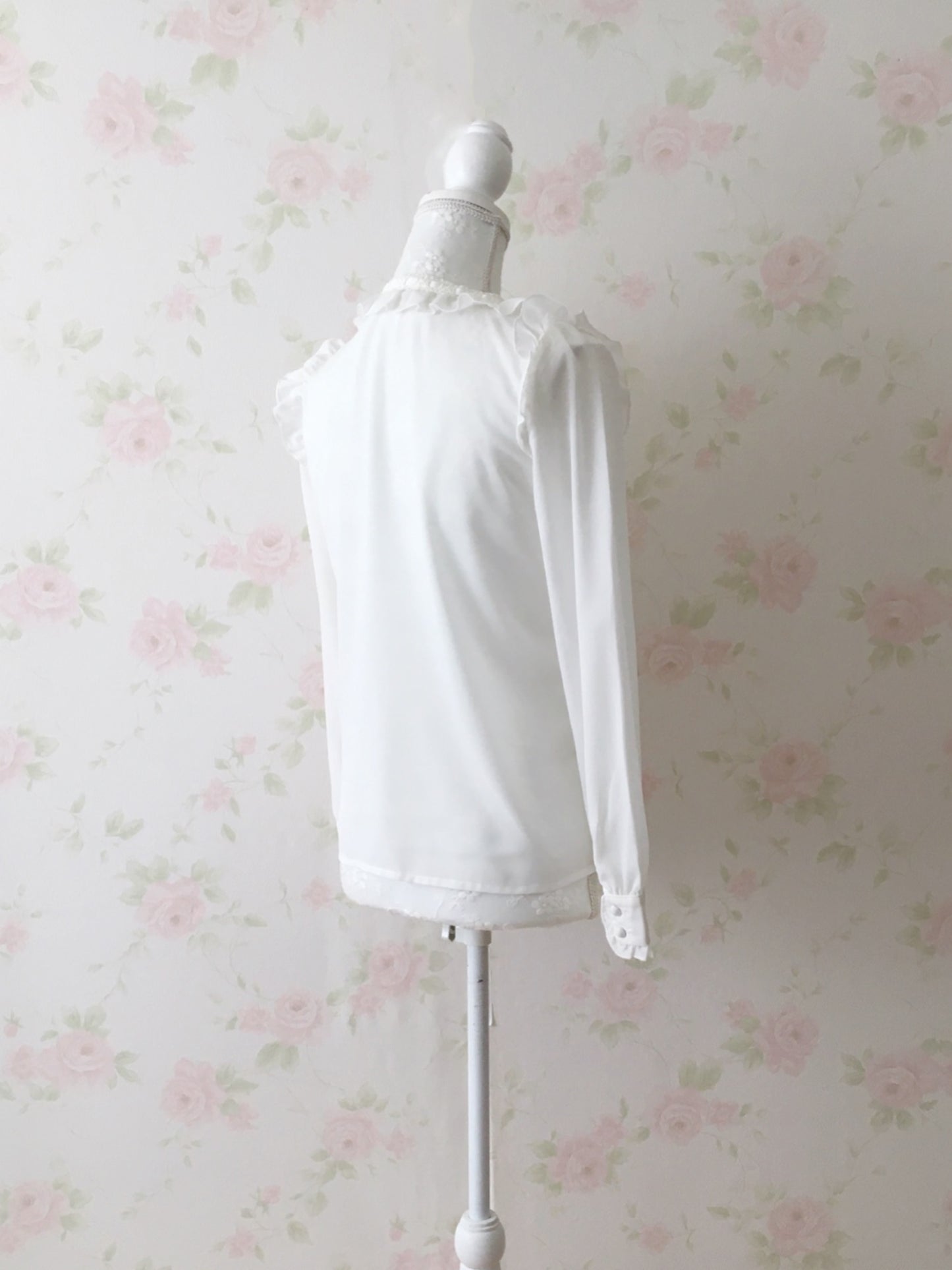 Secret Honey Ruffled Classical Blouse