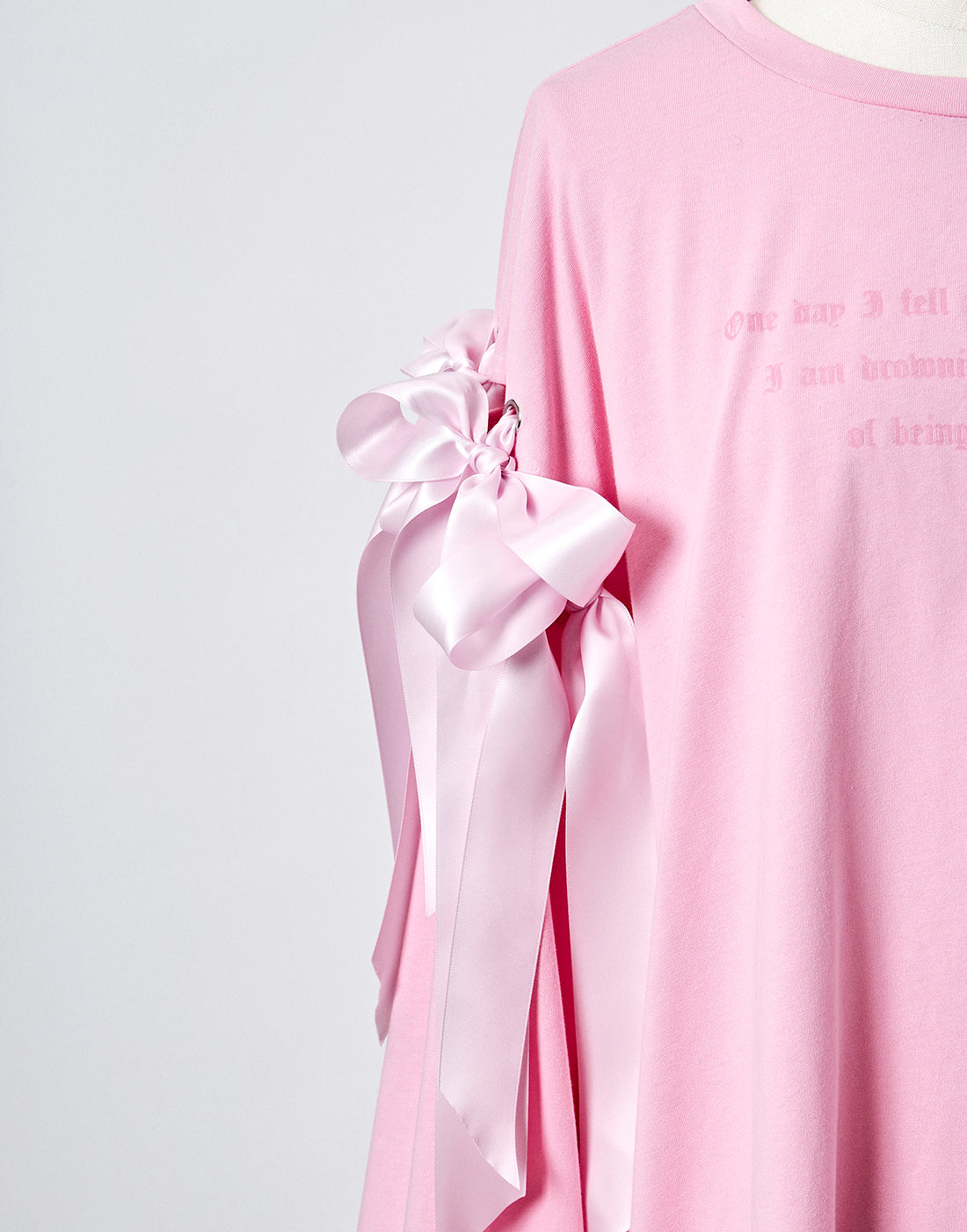 My favorite ribbon T-shirt