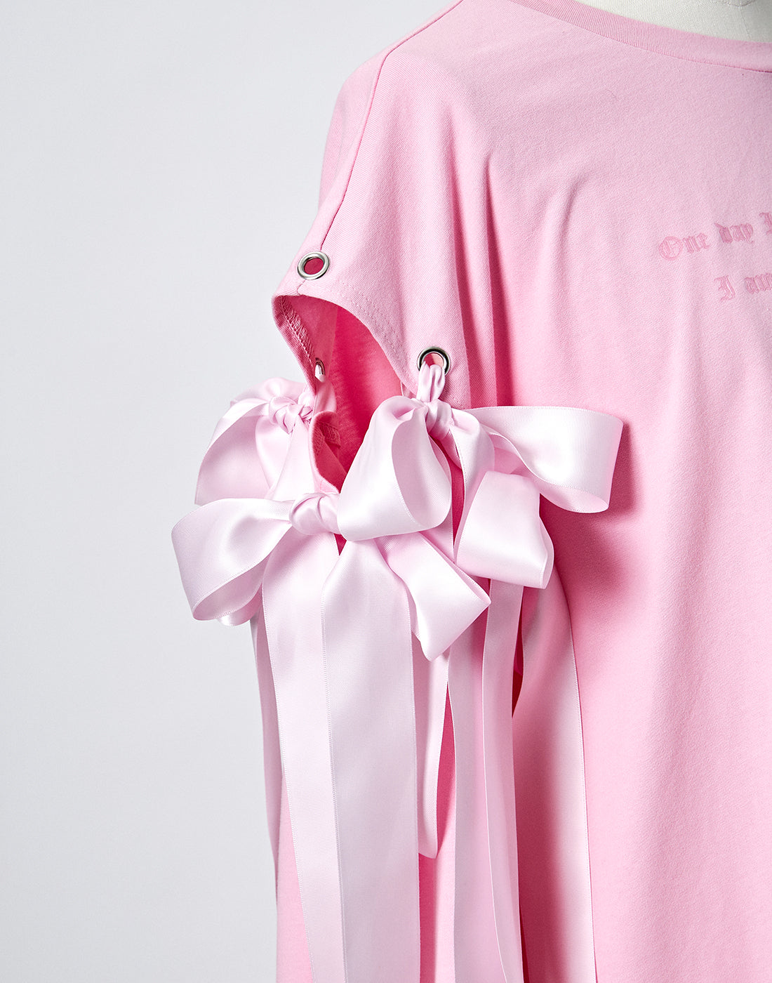 My favorite ribbon T-shirt