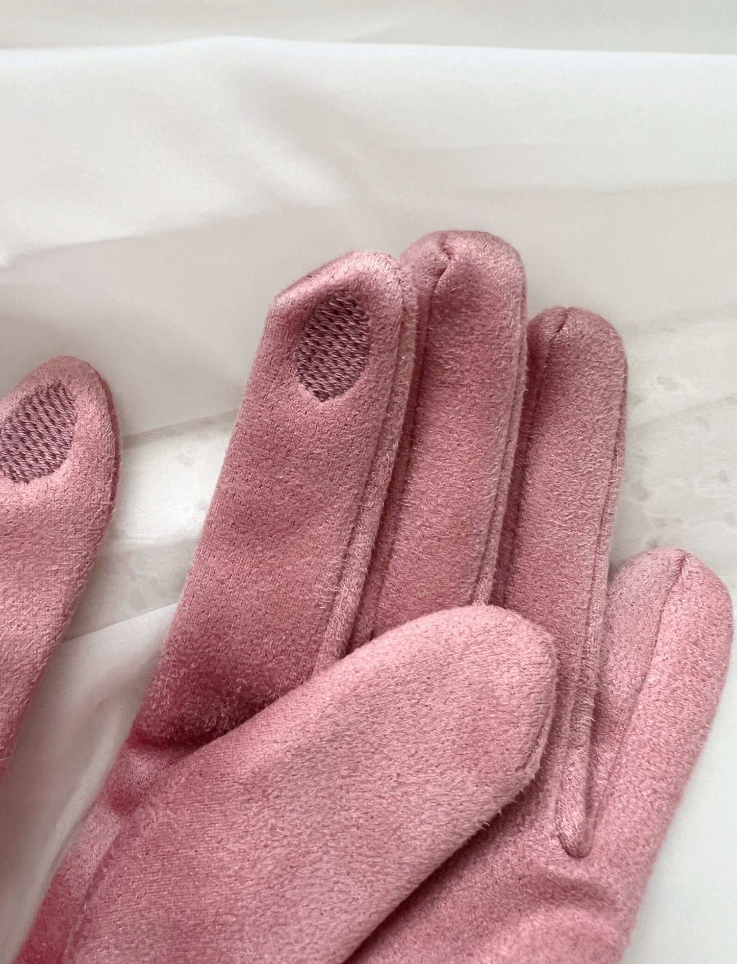 m♡petite Misako Aoki Eco Fur Ribbon Gloves