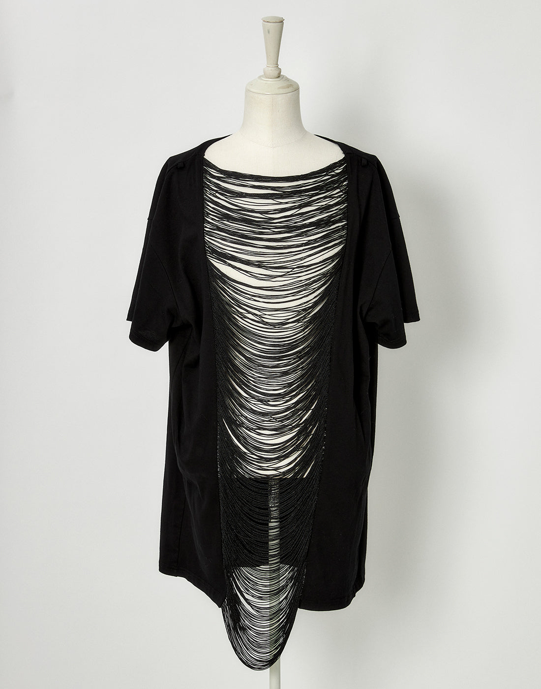 Fringe bone chain t-shirt