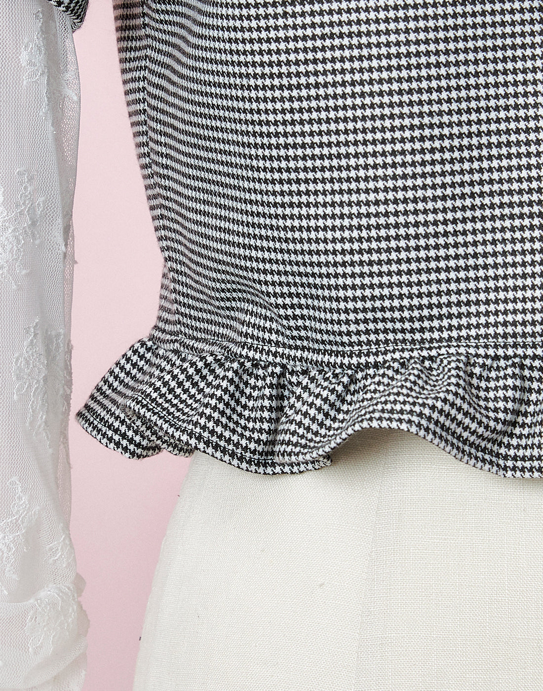 (September Delivery) mellfy memory Like a doll classic check Top