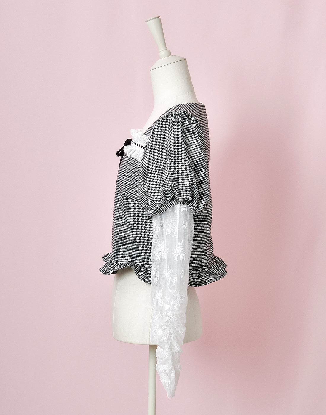 (September Delivery) mellfy memory Like a doll classic check Top