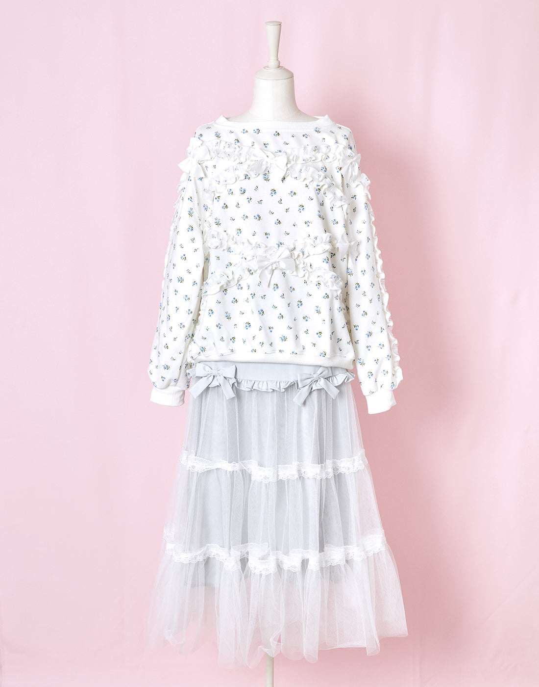 <Deliver In November> Lolime frilly tiny floral Sweat Shirt