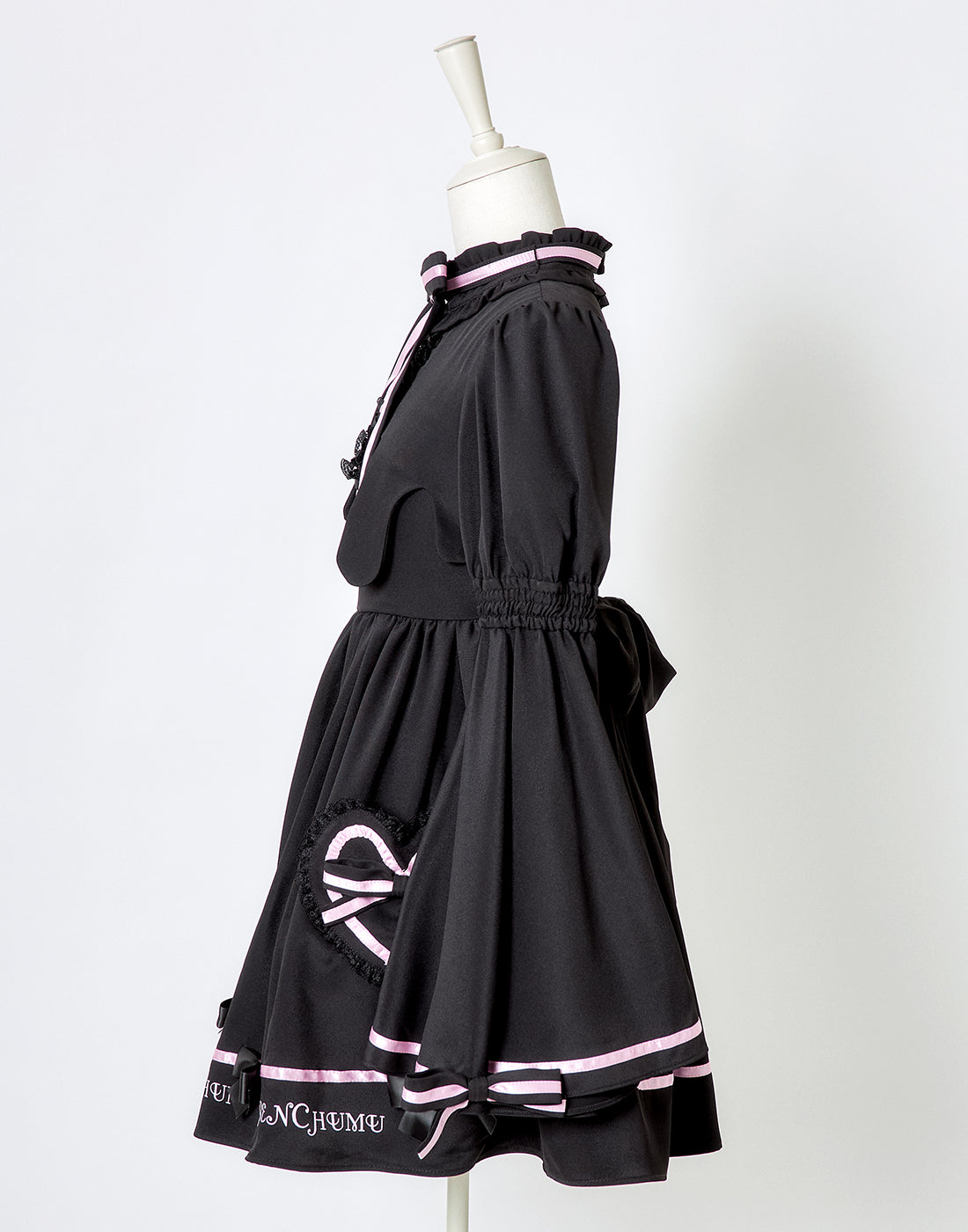 AVENCHUMU Melty bicolor ribbon flare sleeve one piece