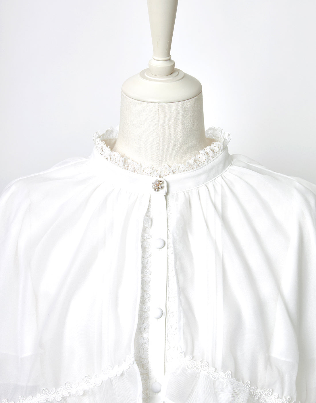 <April Delivery> mellfy memory Angel's play sheer cape Blouse
