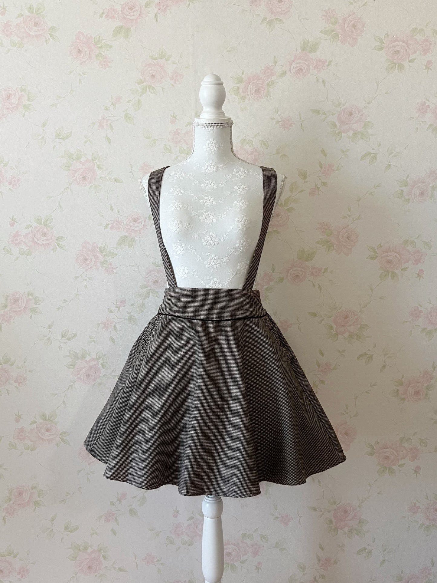MAJESTIC LEGON Riffled Pocket Jumper Skirt