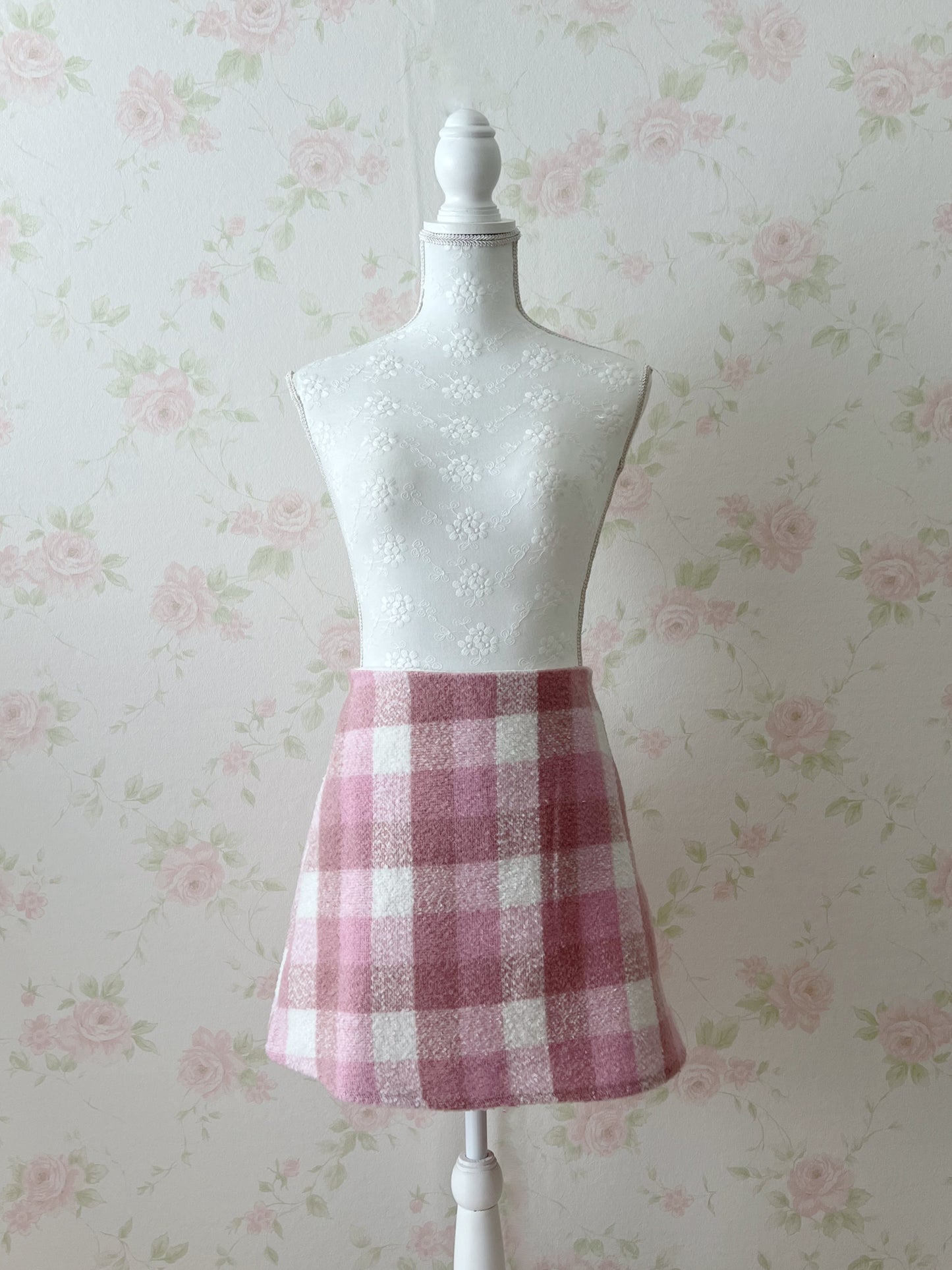 evelyn Checked Trapezoid Skirt (Candy Pink)