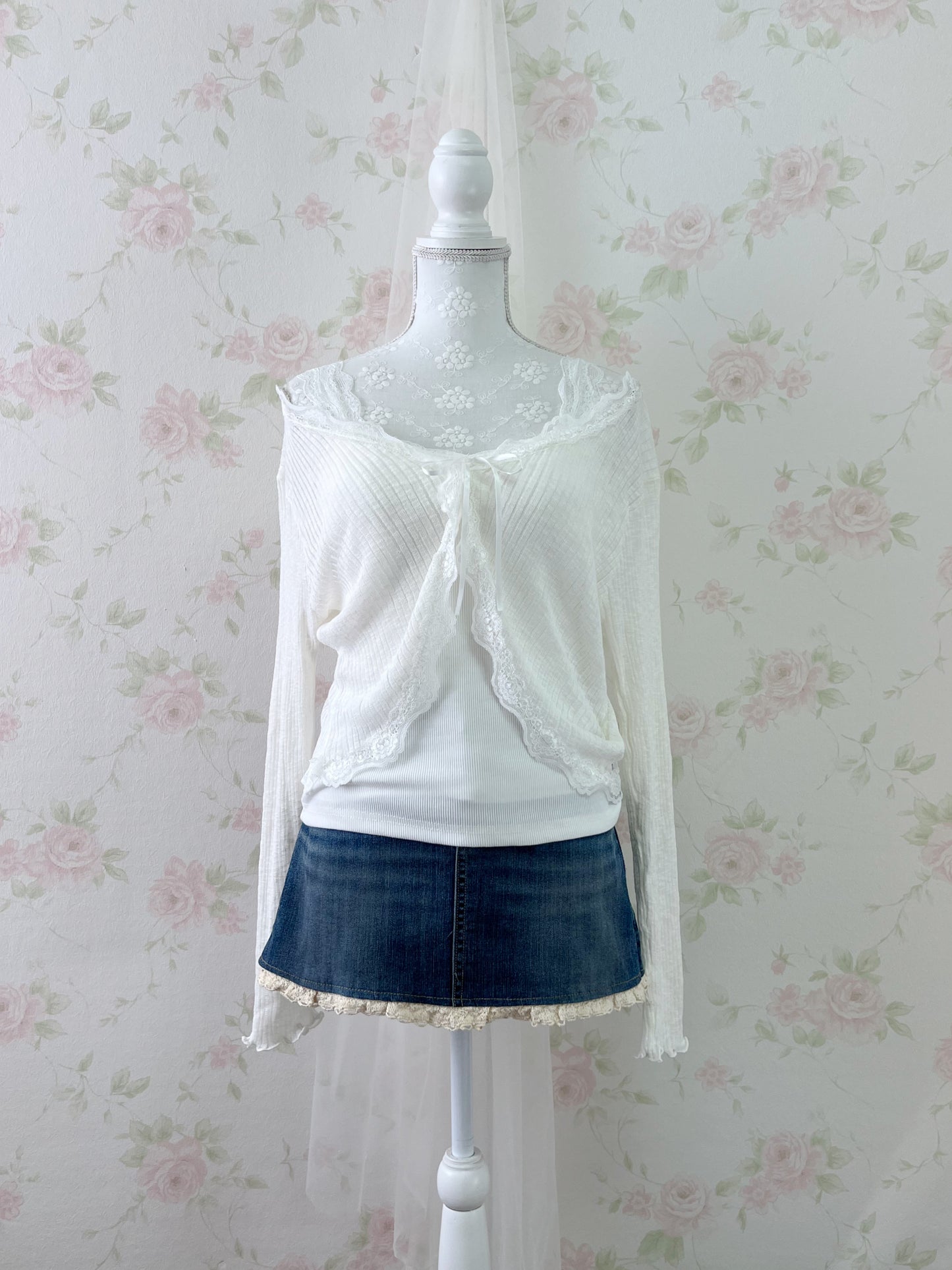 GRL Lacy One Button Cardigan (Ivory)