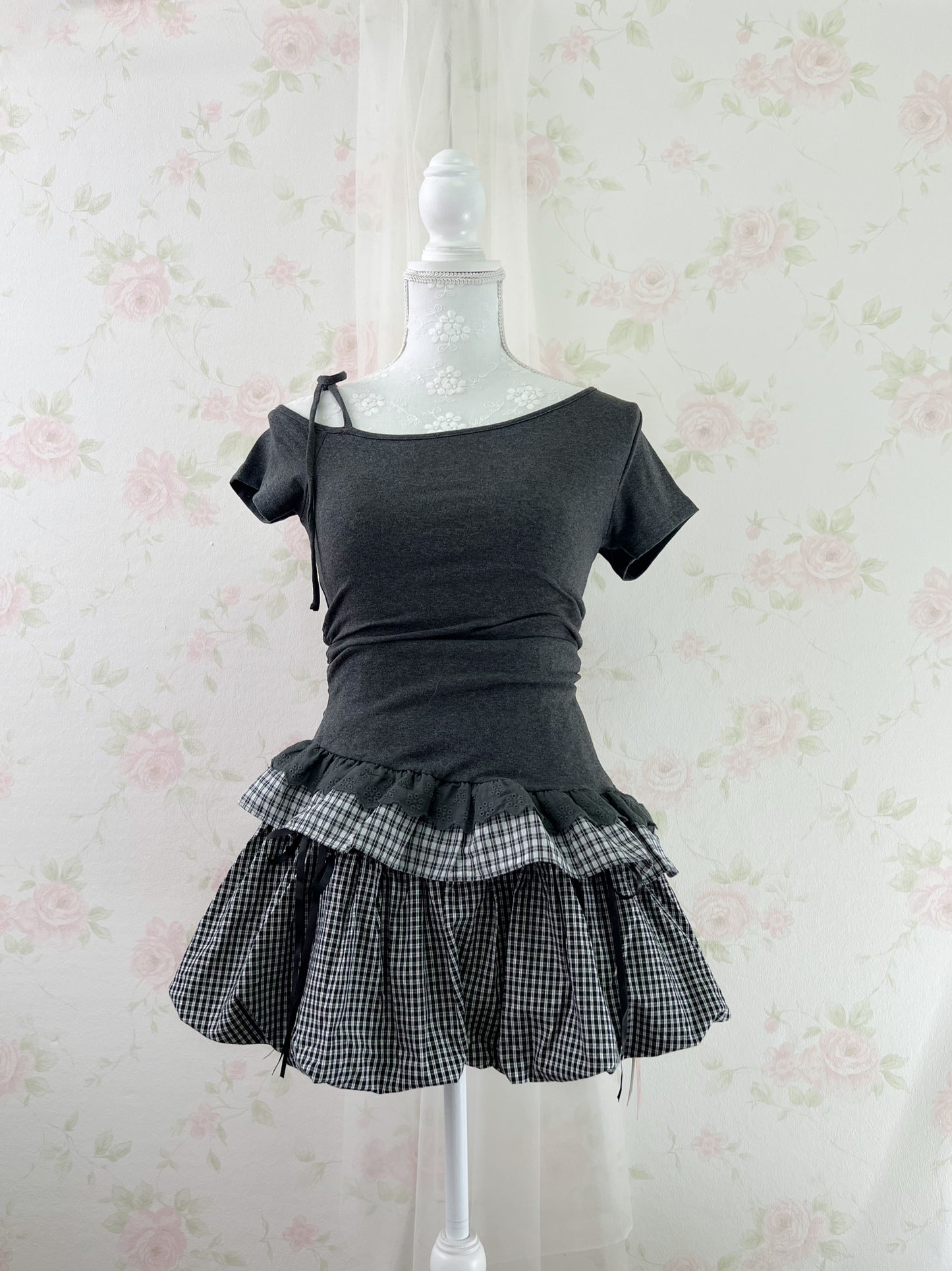 GRL Checked Ruffled Hem One Shoulder T-shirt