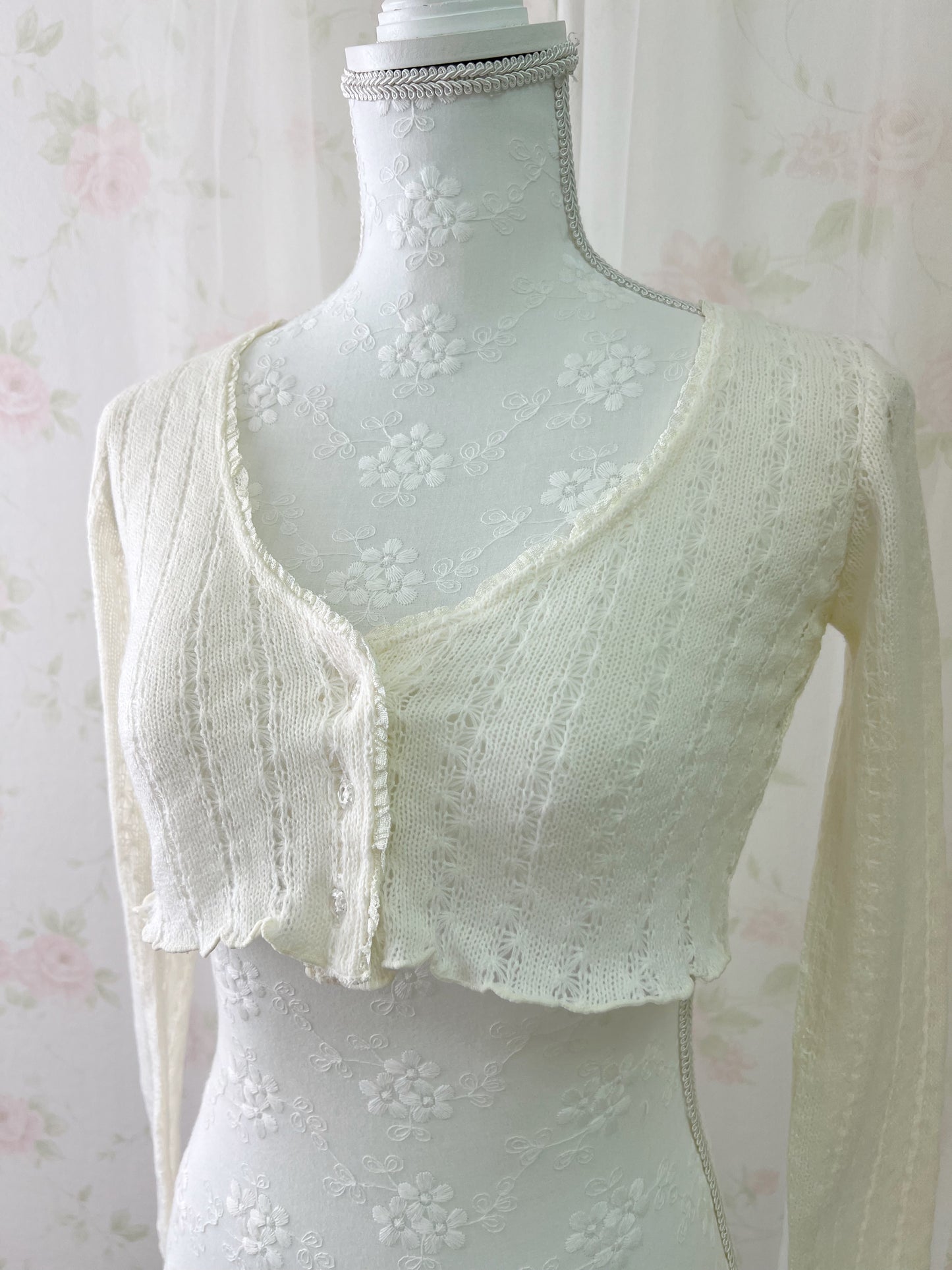 KLEIN PLUS Short Cardigan (Ivory)