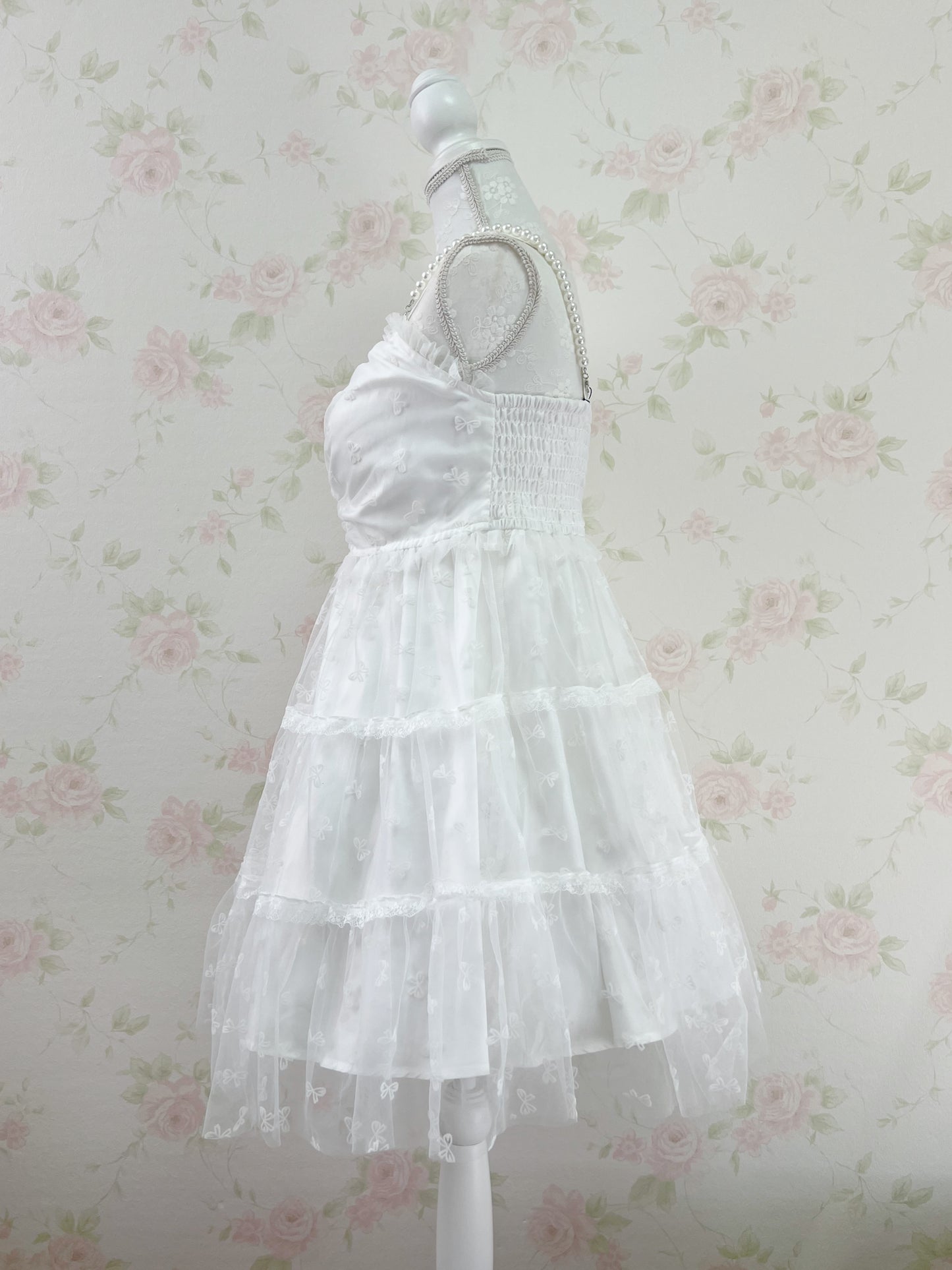 Ank Rouge Bow Patterned Pearl Strap Dress (Pure White)