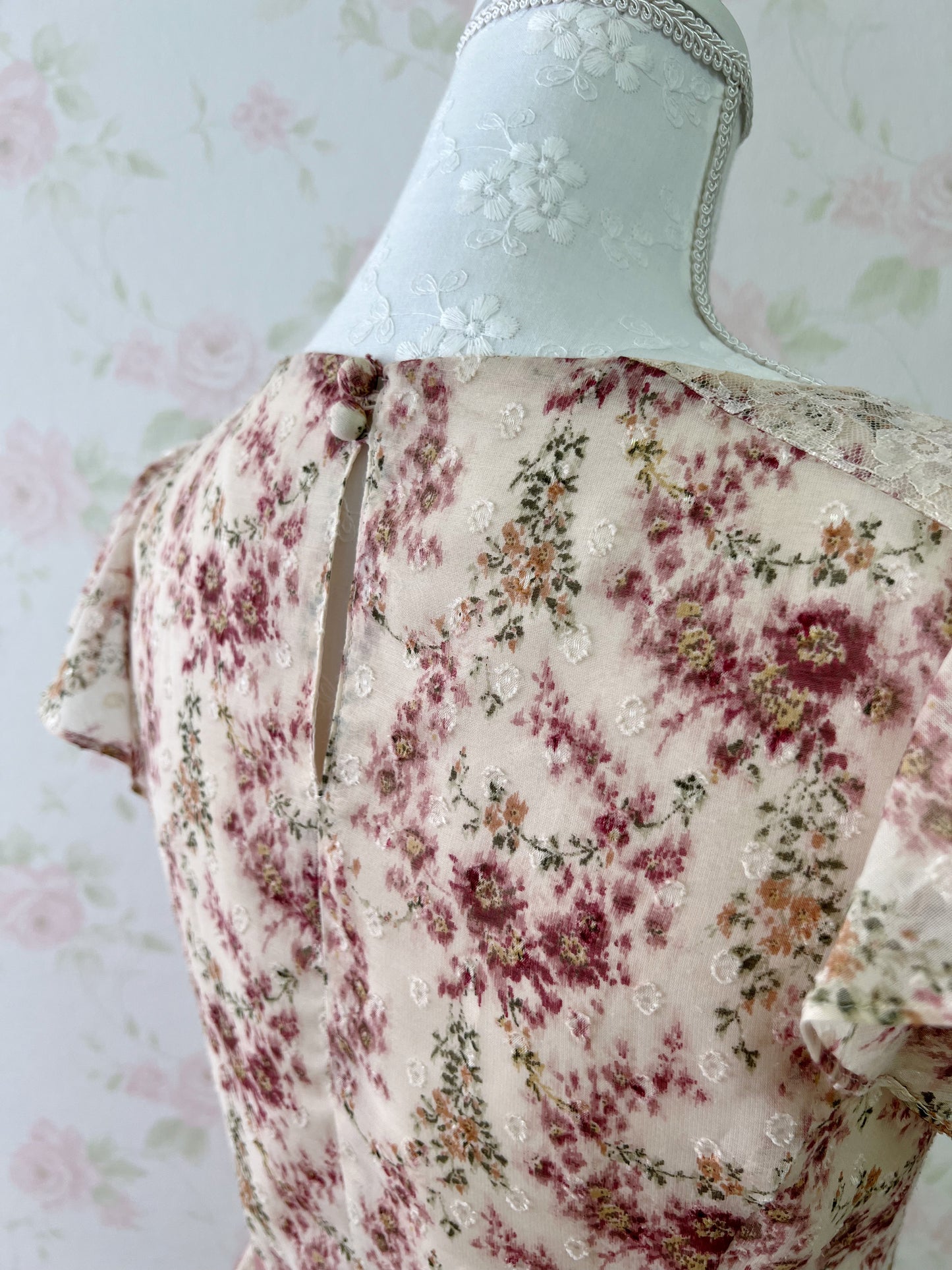 LAISSE PASSÉ Floral Dress