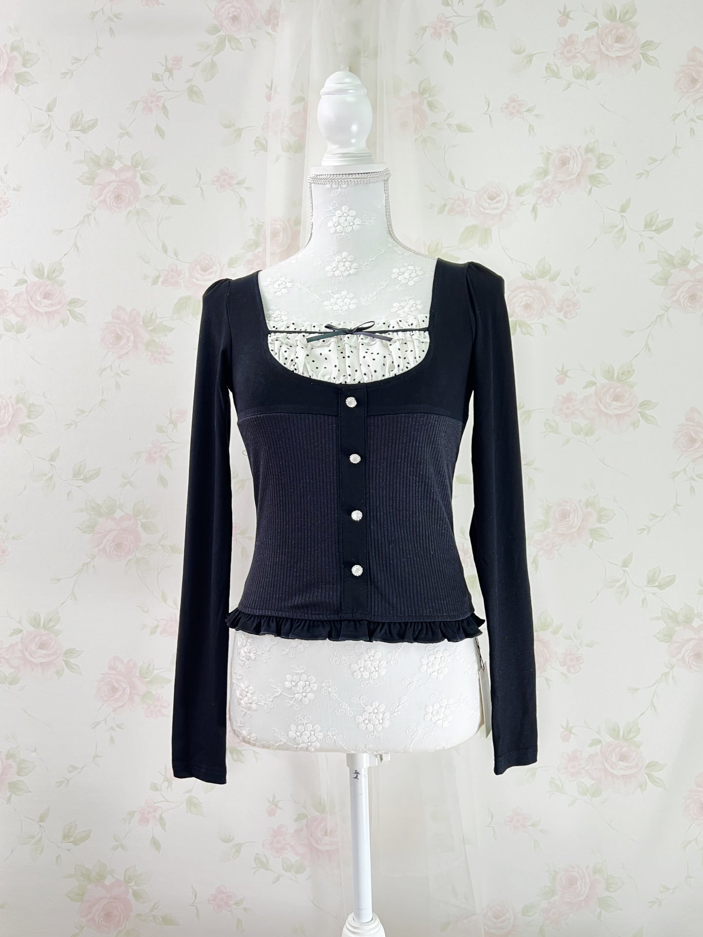 GRL Polka Dot Milkmaid Top (Black)