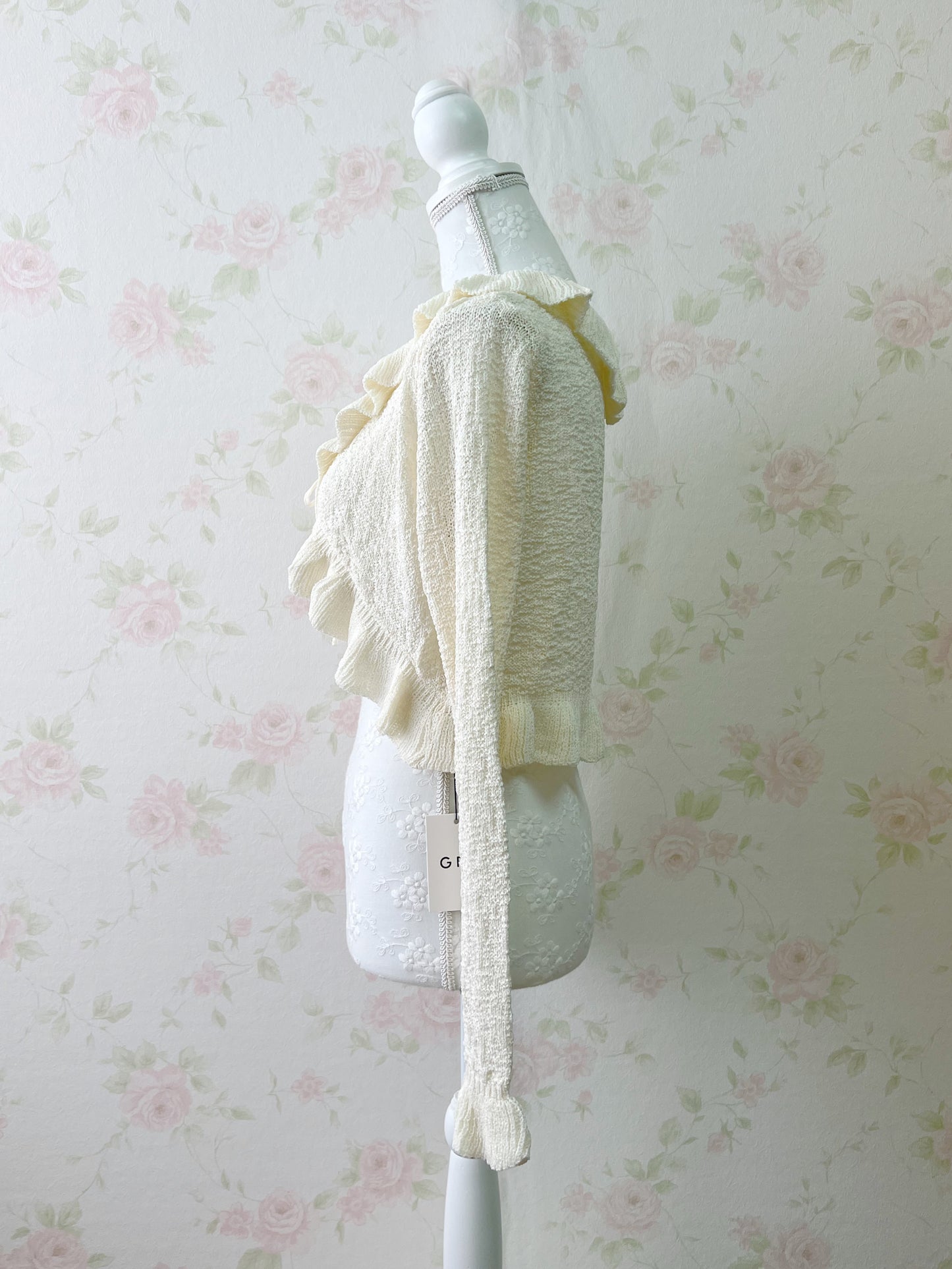 GRL Shoujo Girlie Ruffled Cardigan (Ivory)