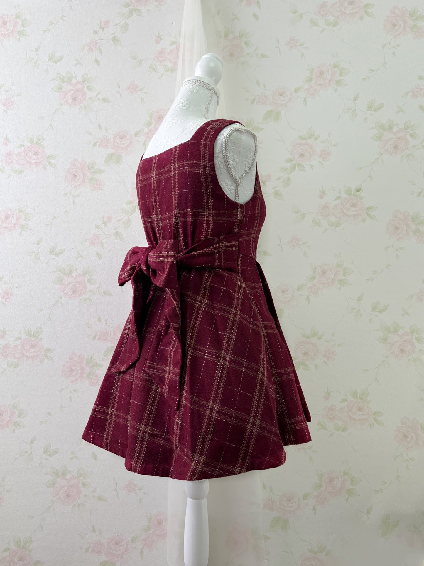 bobon21 Heart Button Jumper Mini Dress (Bordeaux)