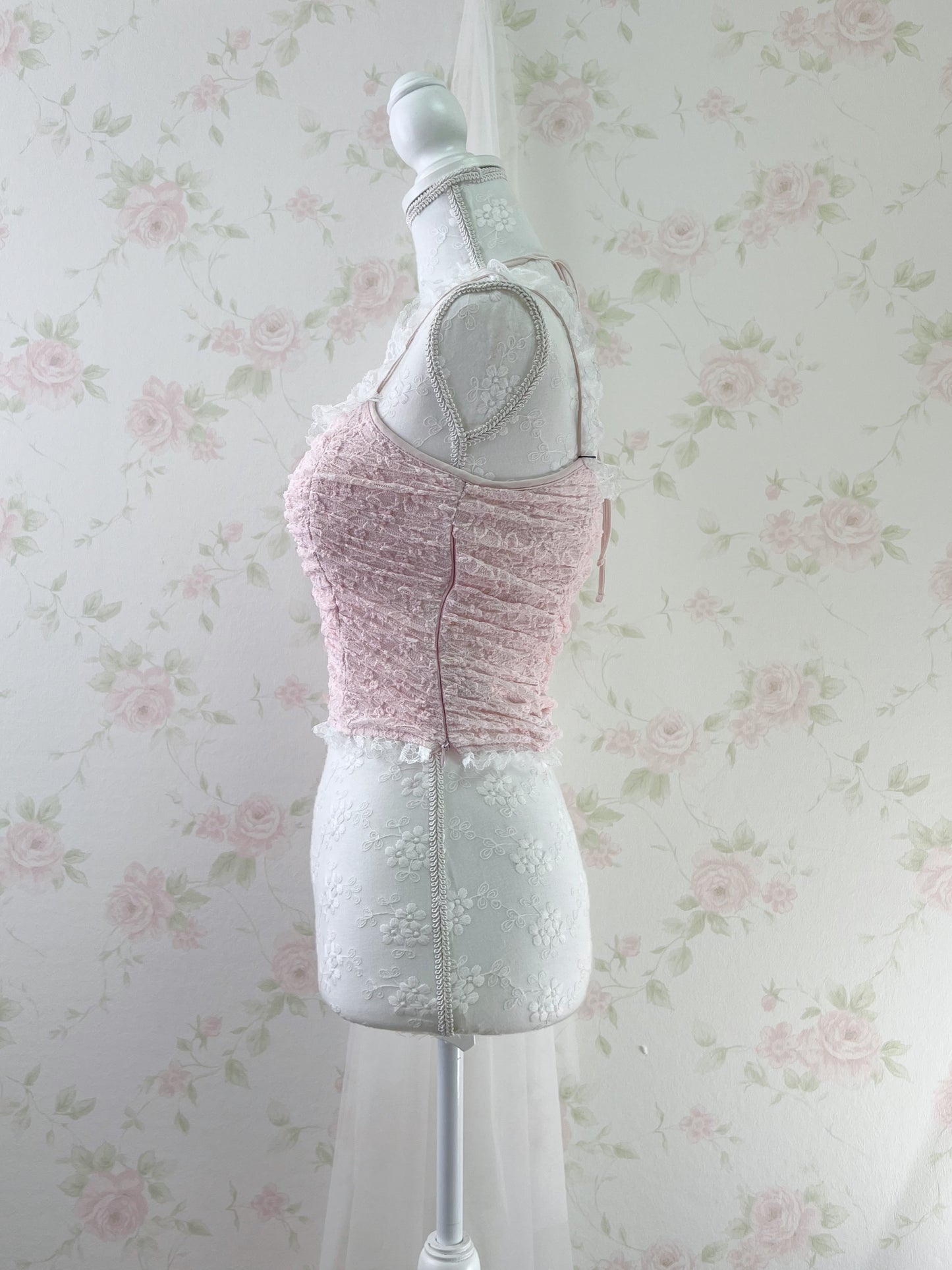 GRL Lacy Halter Neck Camisole (Pink)