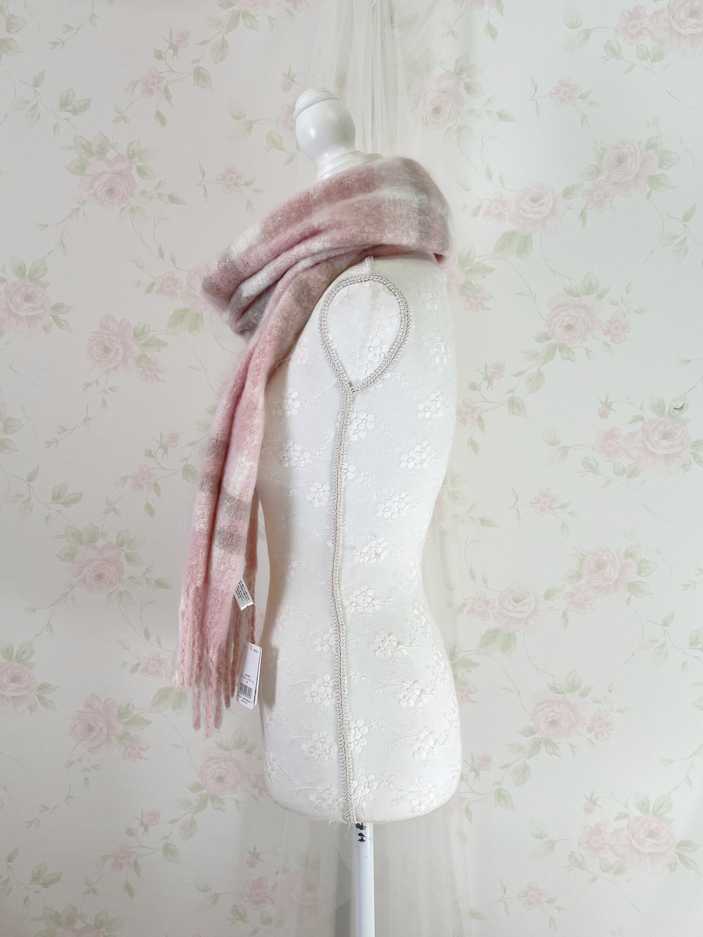 Shoujo Checked Shaggy Scarf (Pink X Milk Tea)