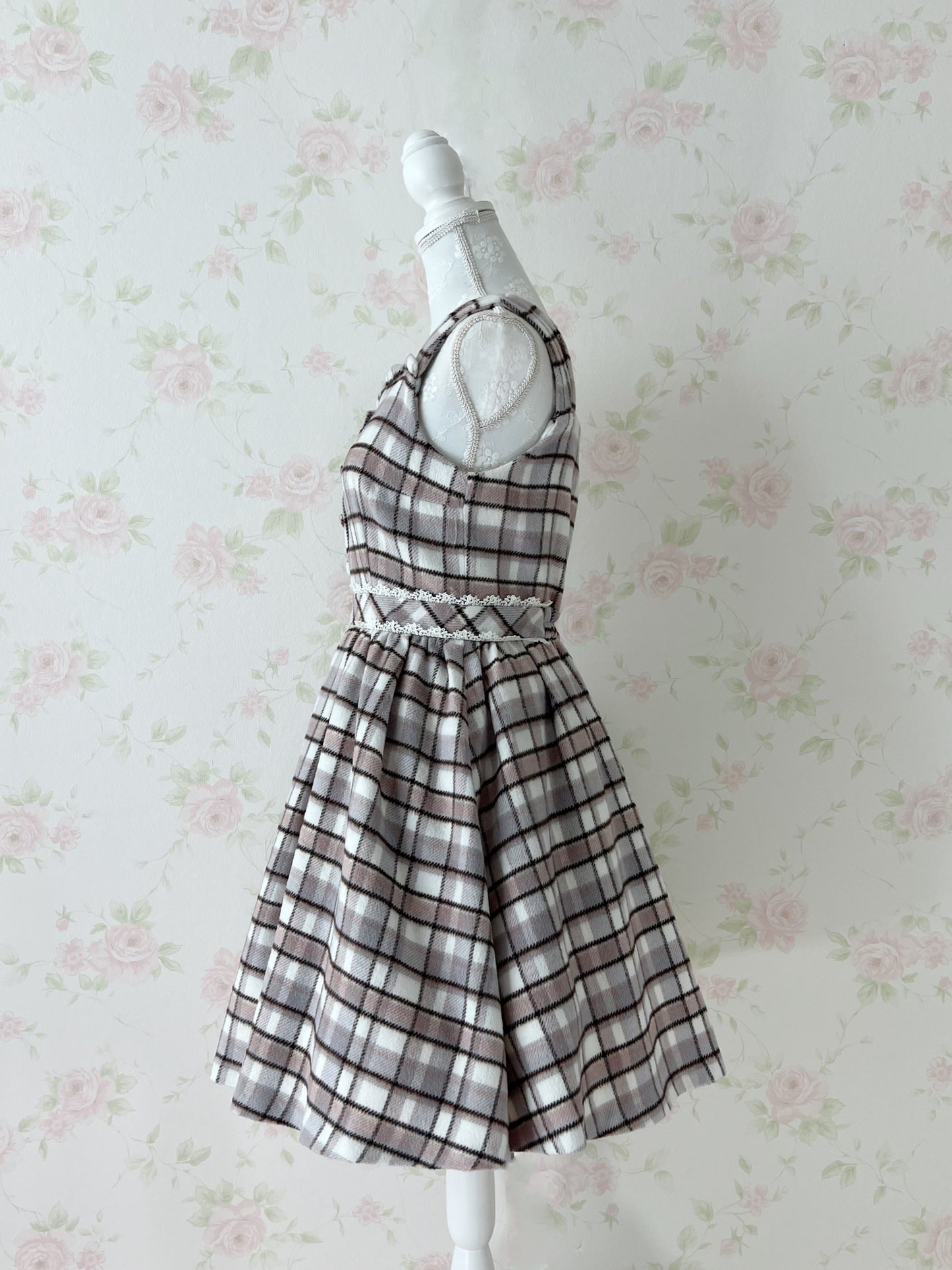LODISPOTTO Marshmallow Checked Jumper Dress