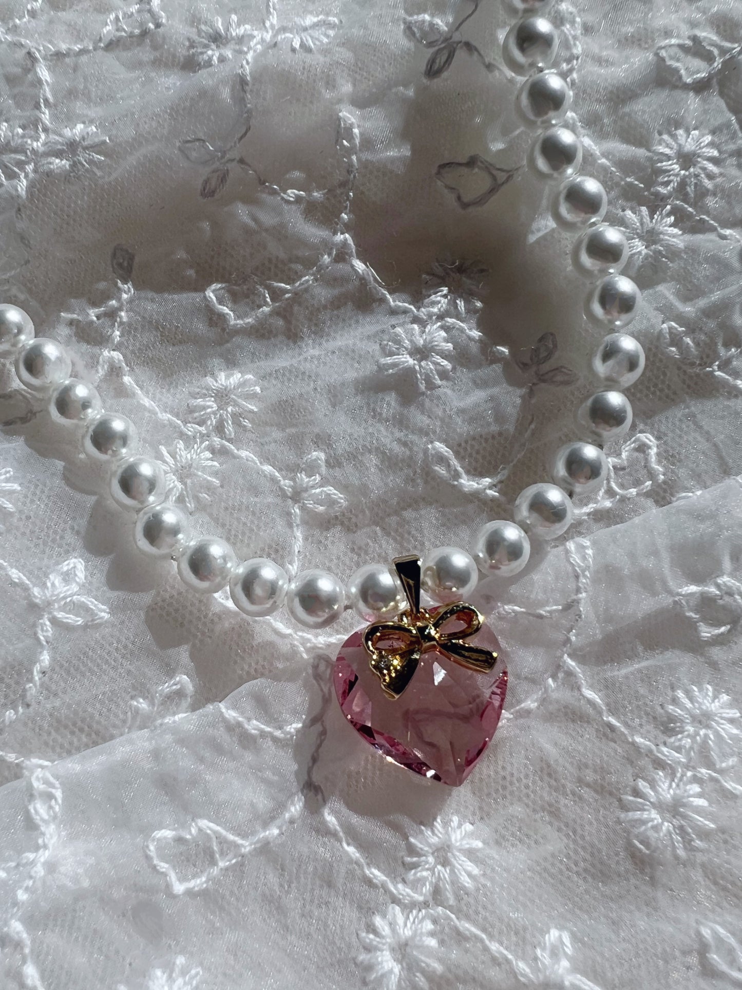 Sweet Prism Heart Pearl Necklace