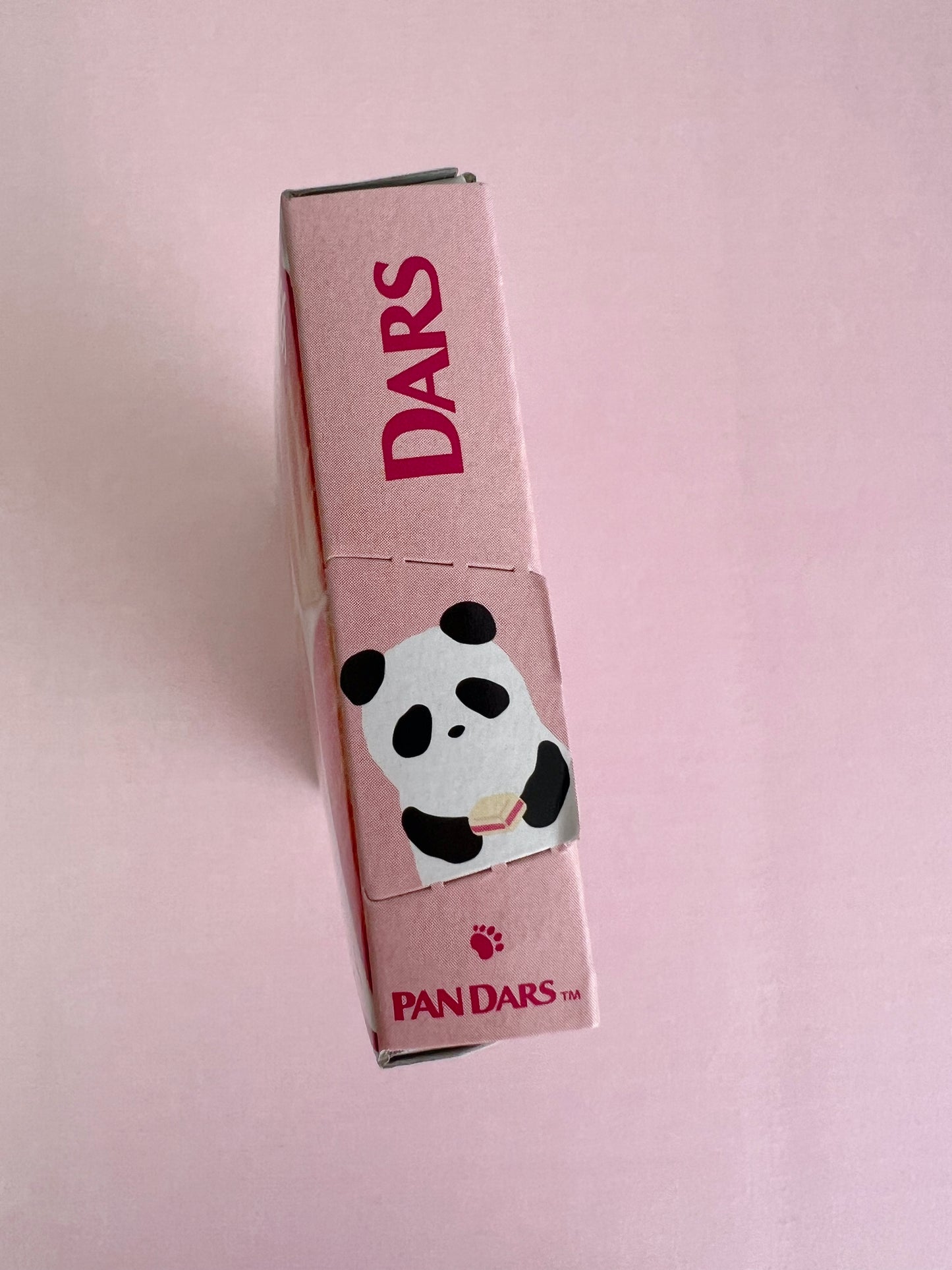 MORINAGA DARS Strawberry 2 Layered Chocolate