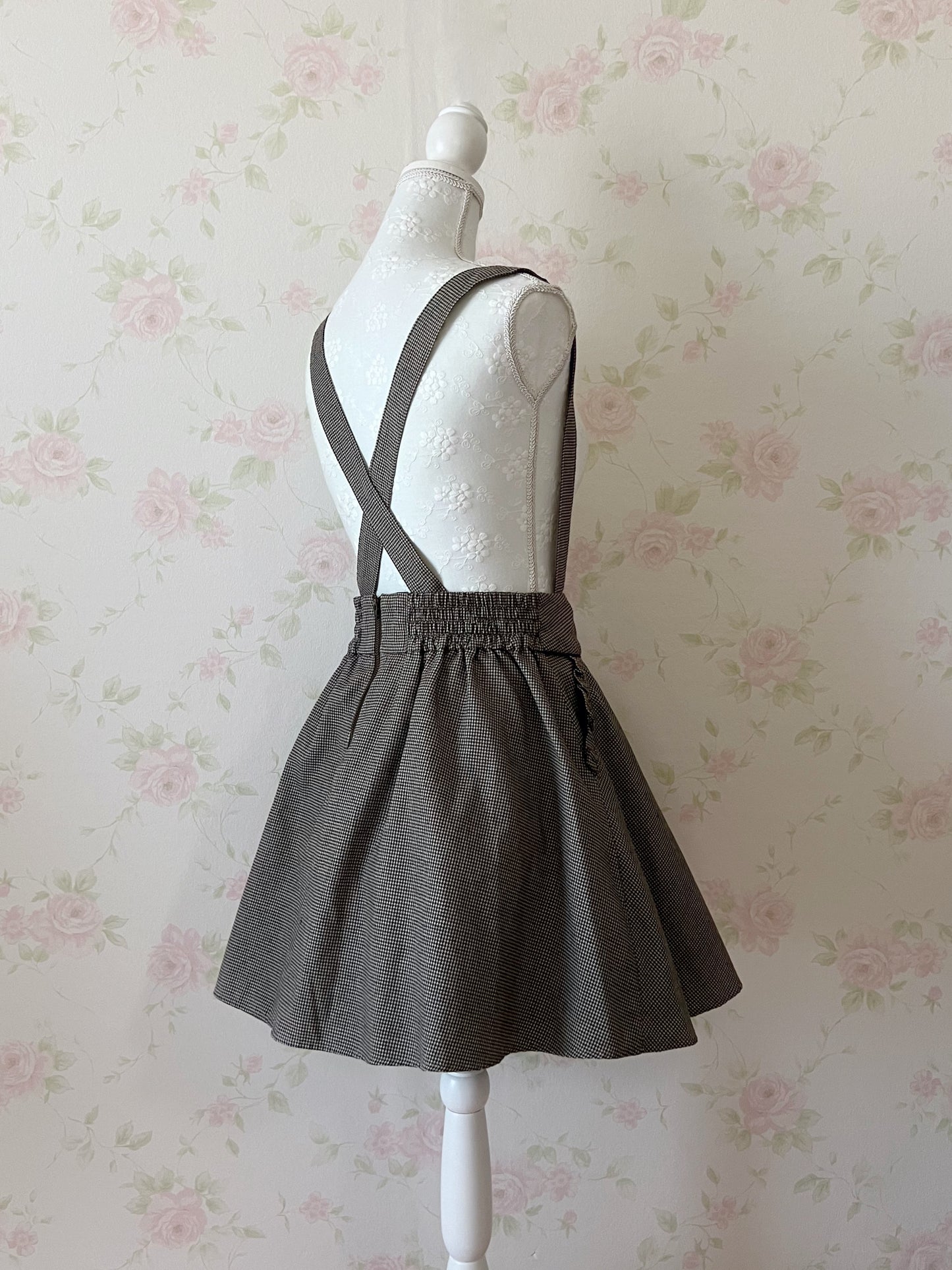 MAJESTIC LEGON Riffled Pocket Jumper Skirt