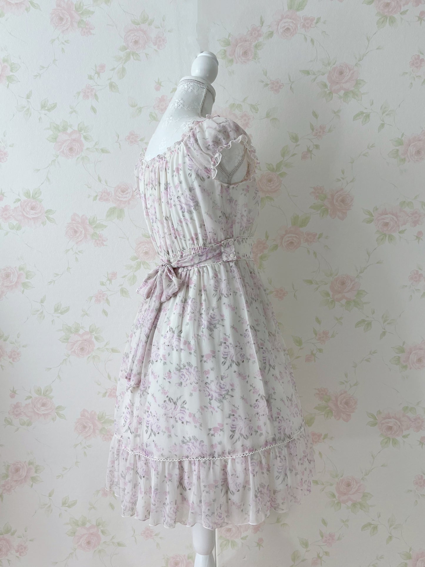 L’EST ROSE Soft Rose Chiffon Dress (Light Pink)