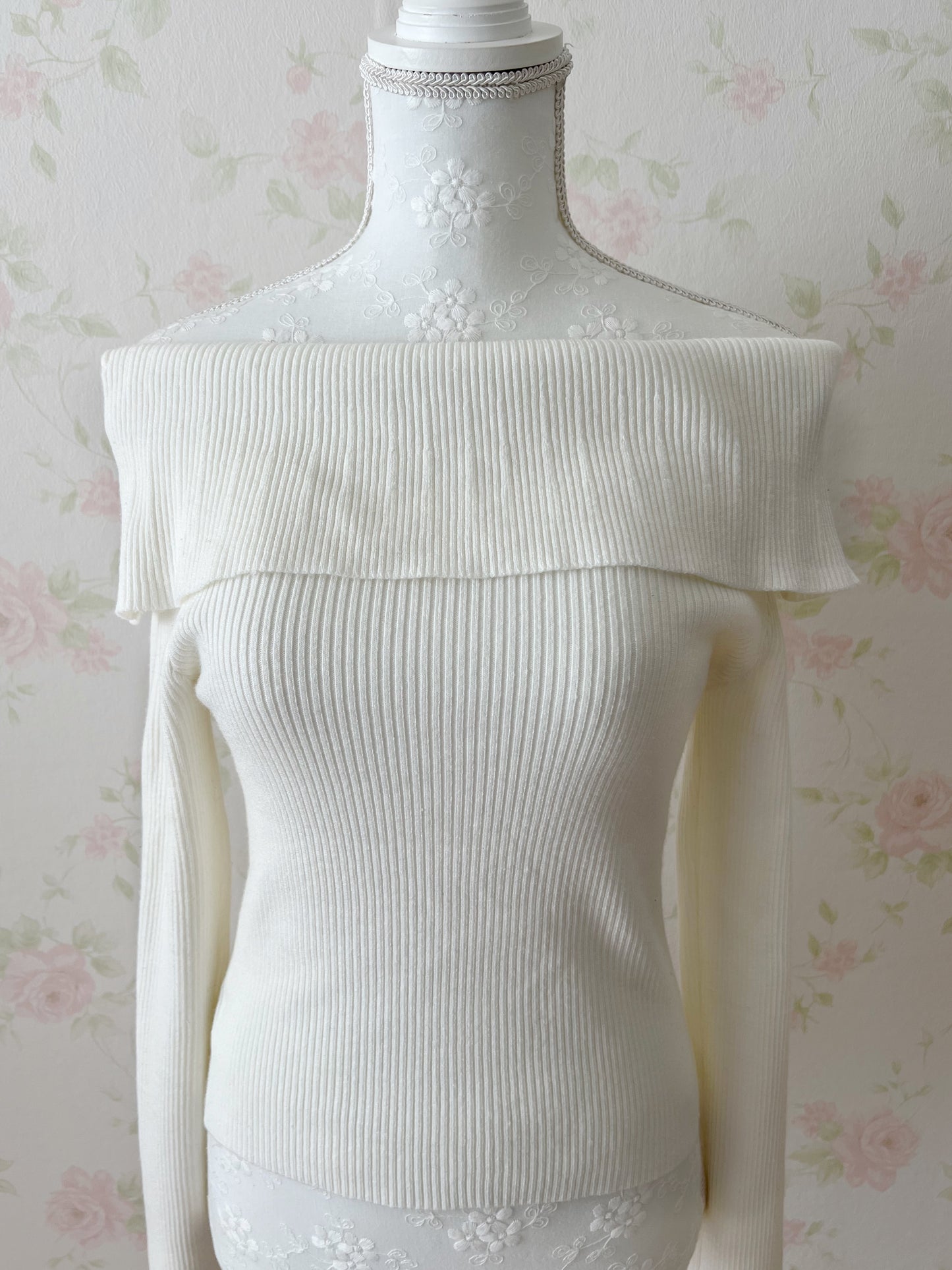 GRL Off Shoulder Knit Top (Ivory)