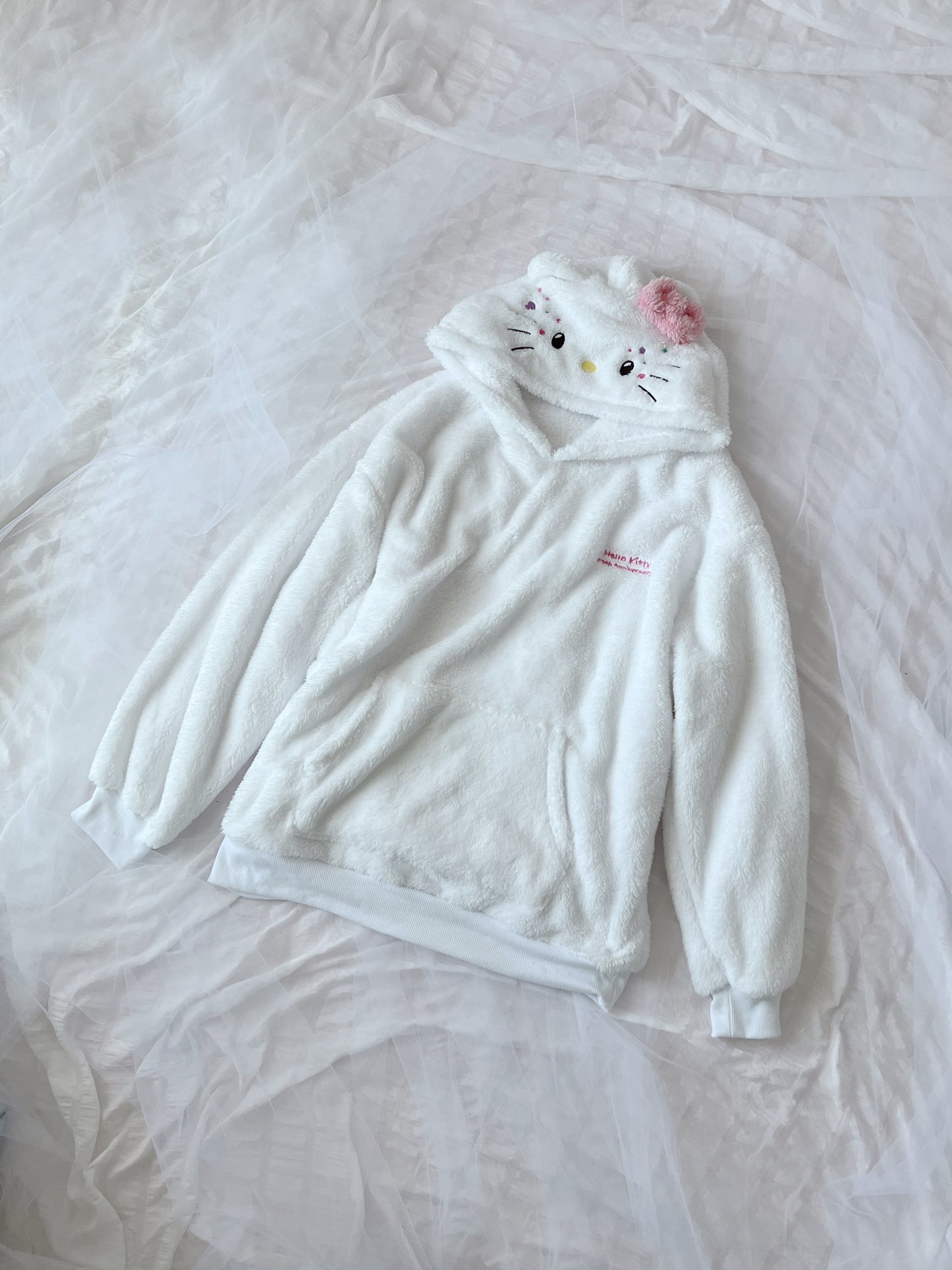 (21% OFF) Sanrio Hello Kitty Fluffy Face Hoodie