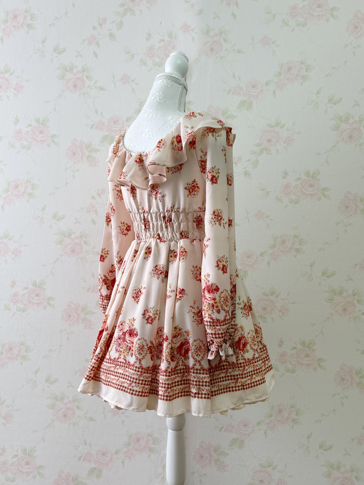 LIZ LISA Rose Checked Long Sleeved Dress