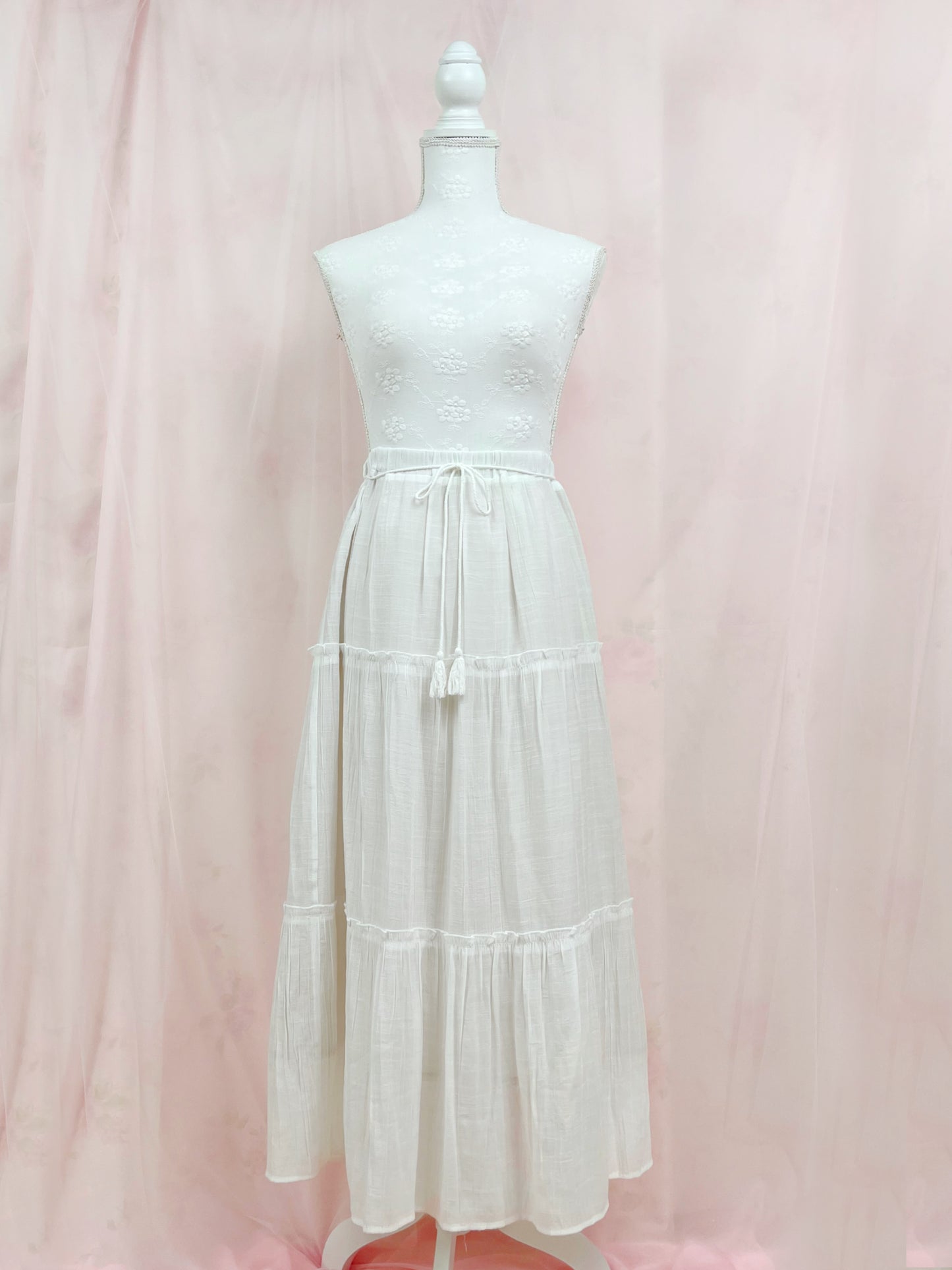 <33% OFF> pink adobe Airy Long Skirt (White)