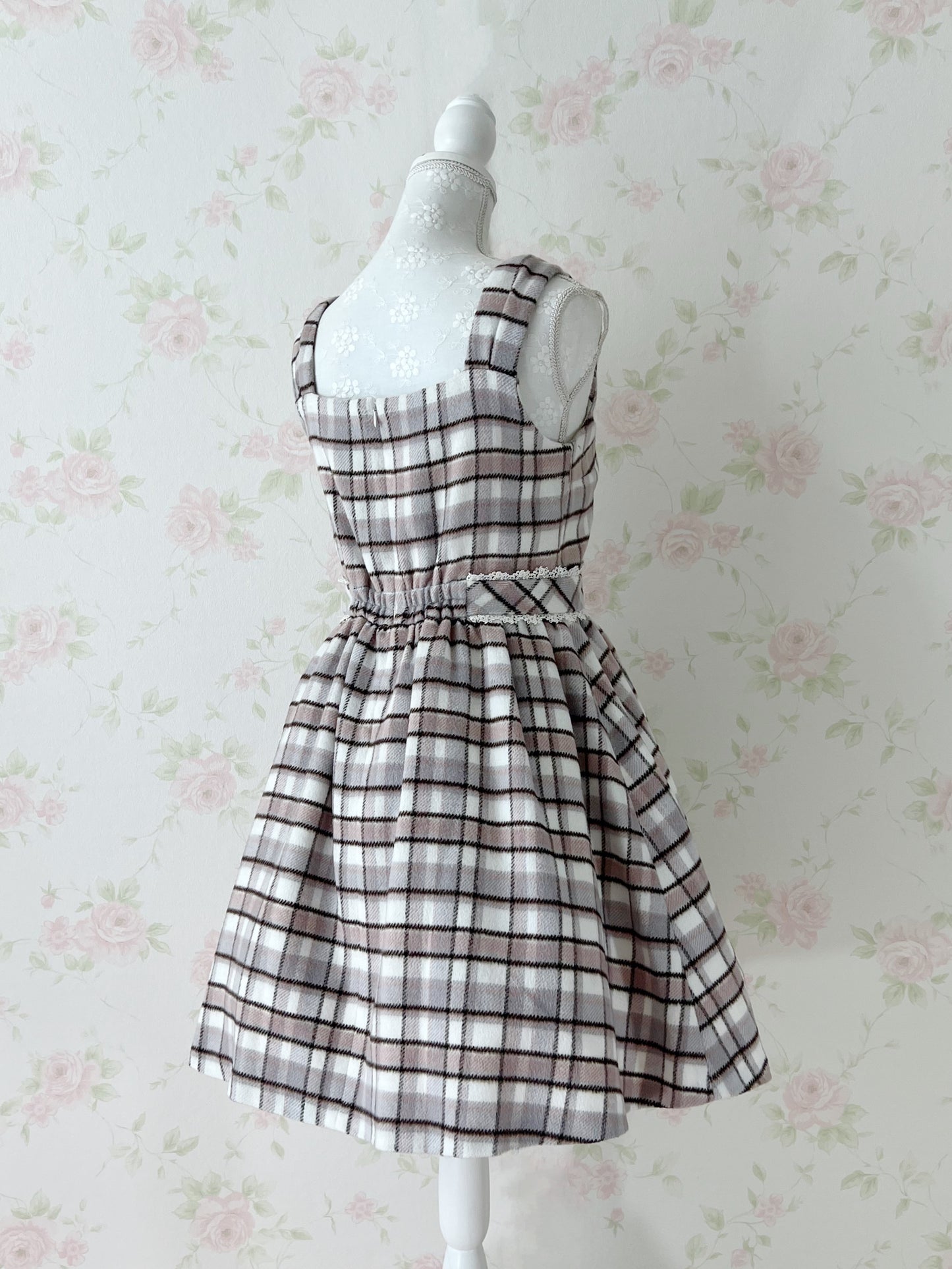 LODISPOTTO Marshmallow Checked Jumper Dress